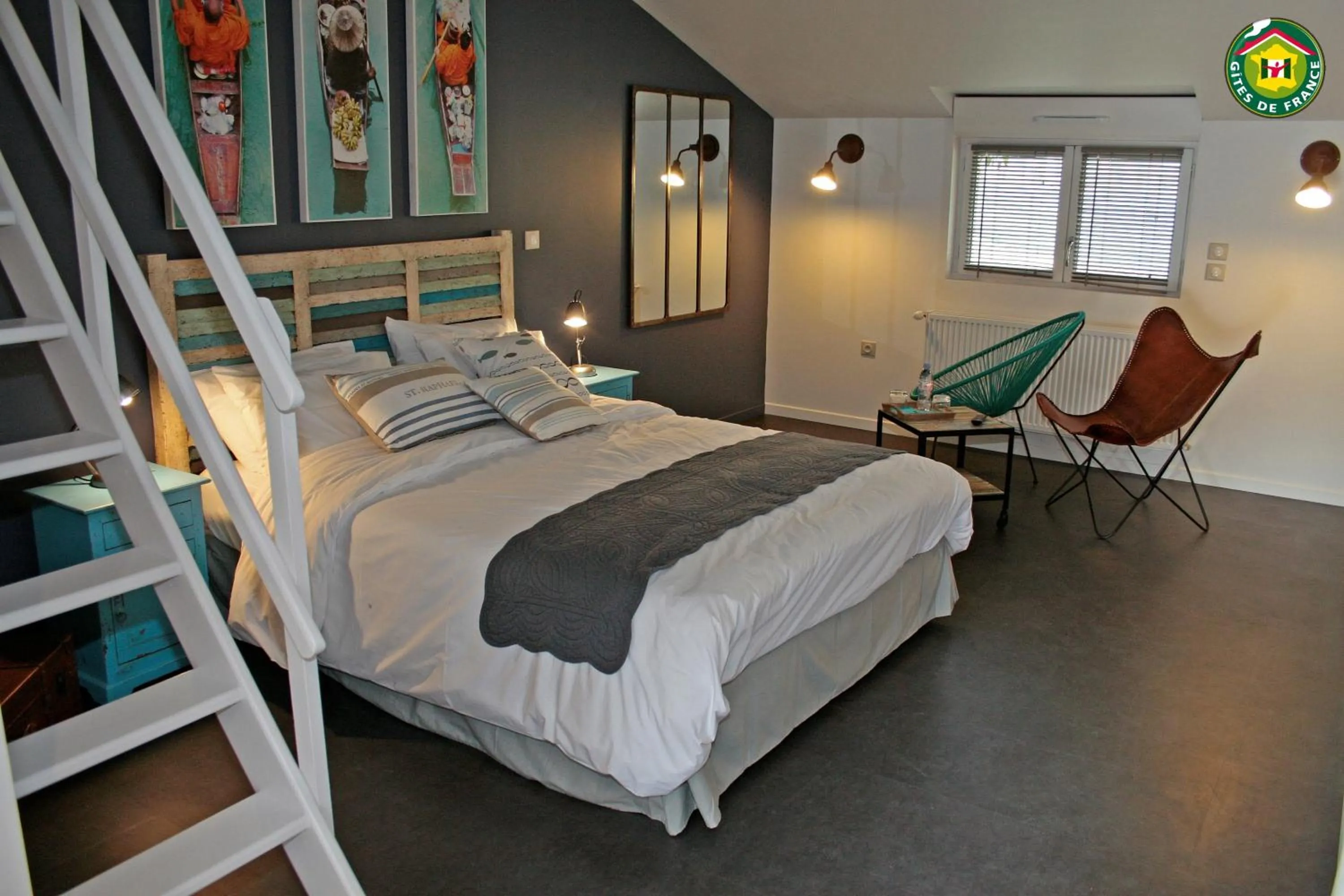 Bedroom, Bed in Le Clos du miroir