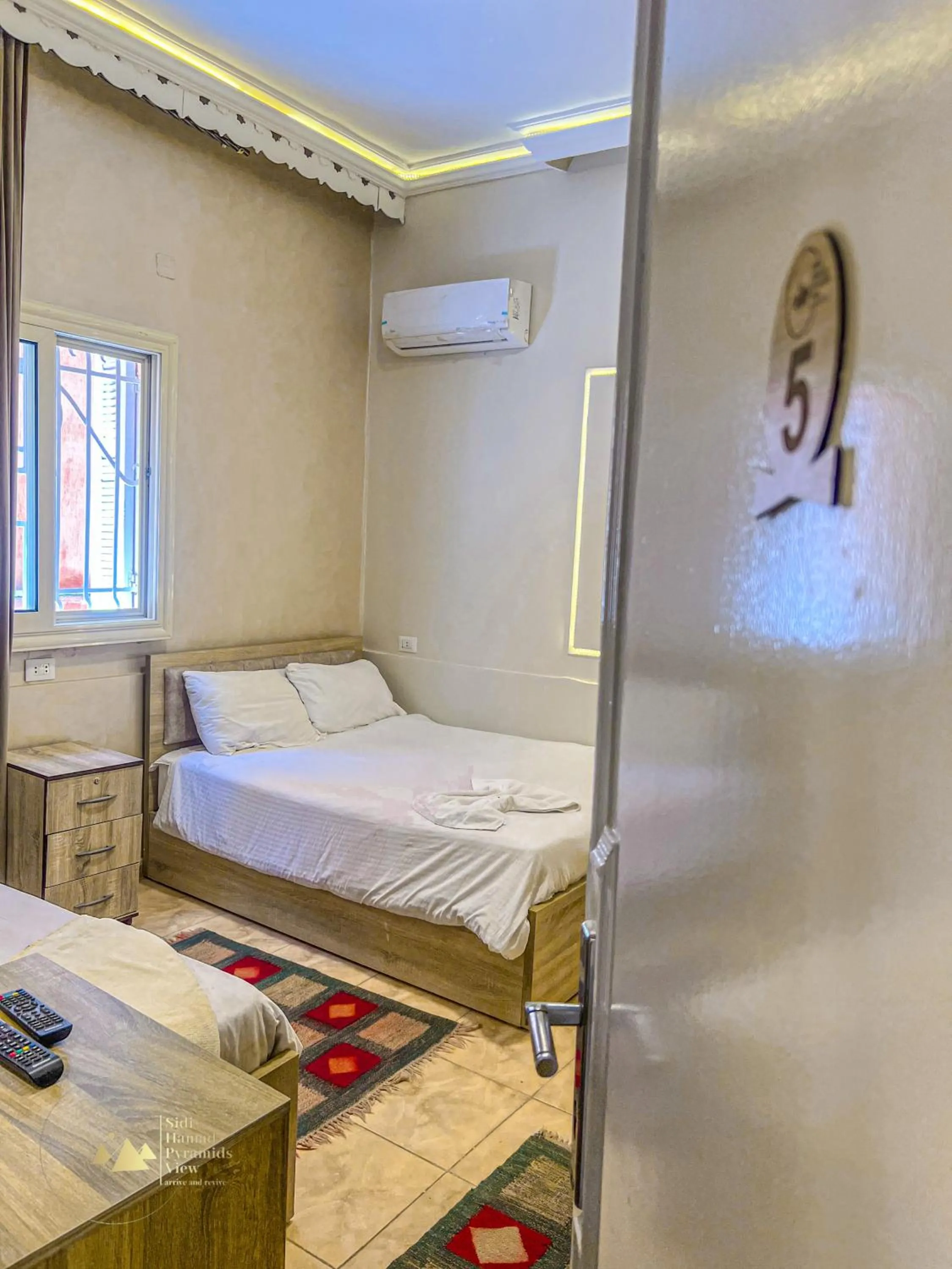 Bed in Sidi Hamad Pyramids View