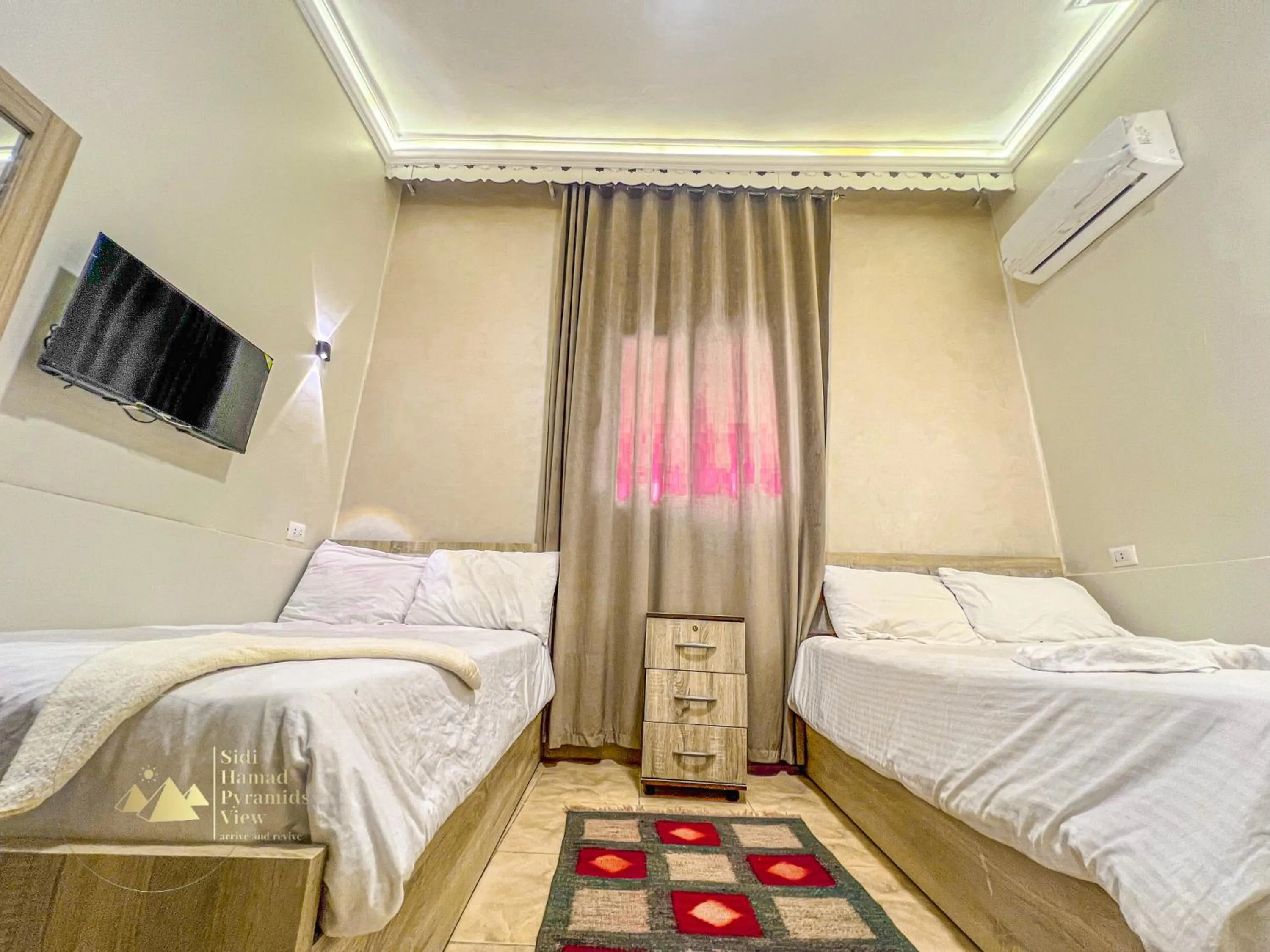 Bed in Sidi Hamad Pyramids View