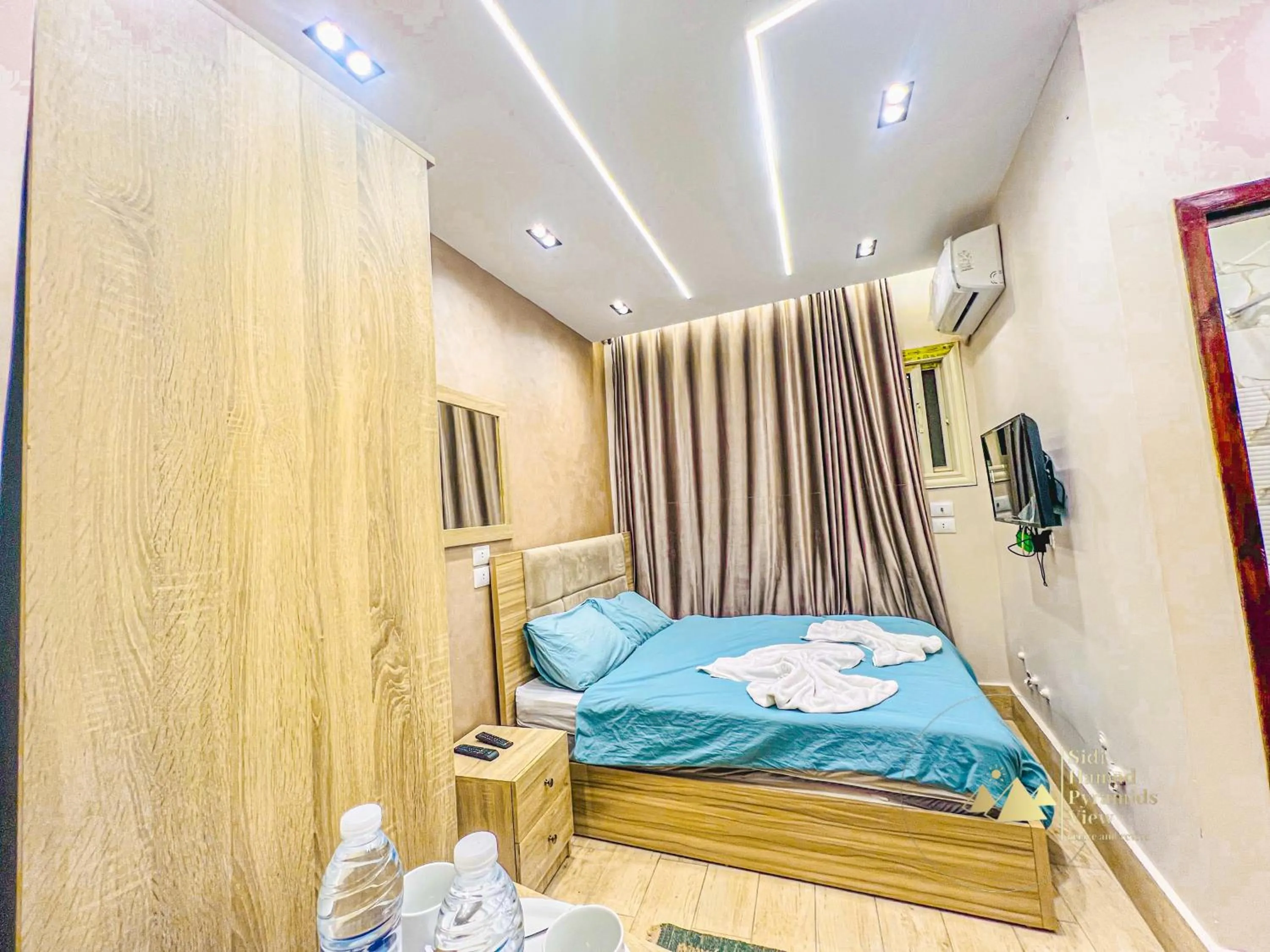 Bed in Sidi Hamad Pyramids View