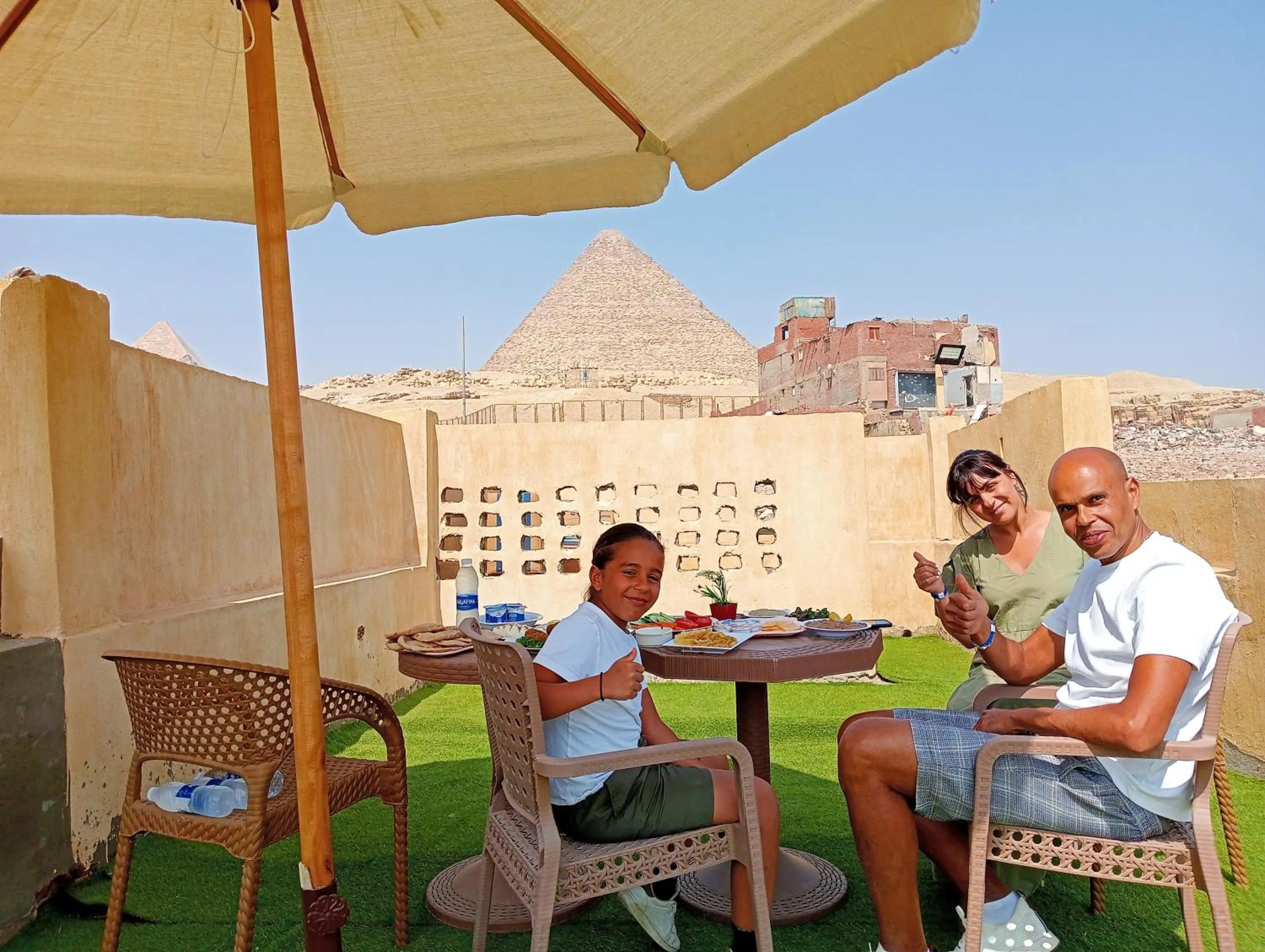 Breakfast in Sidi Hamad Pyramids View
