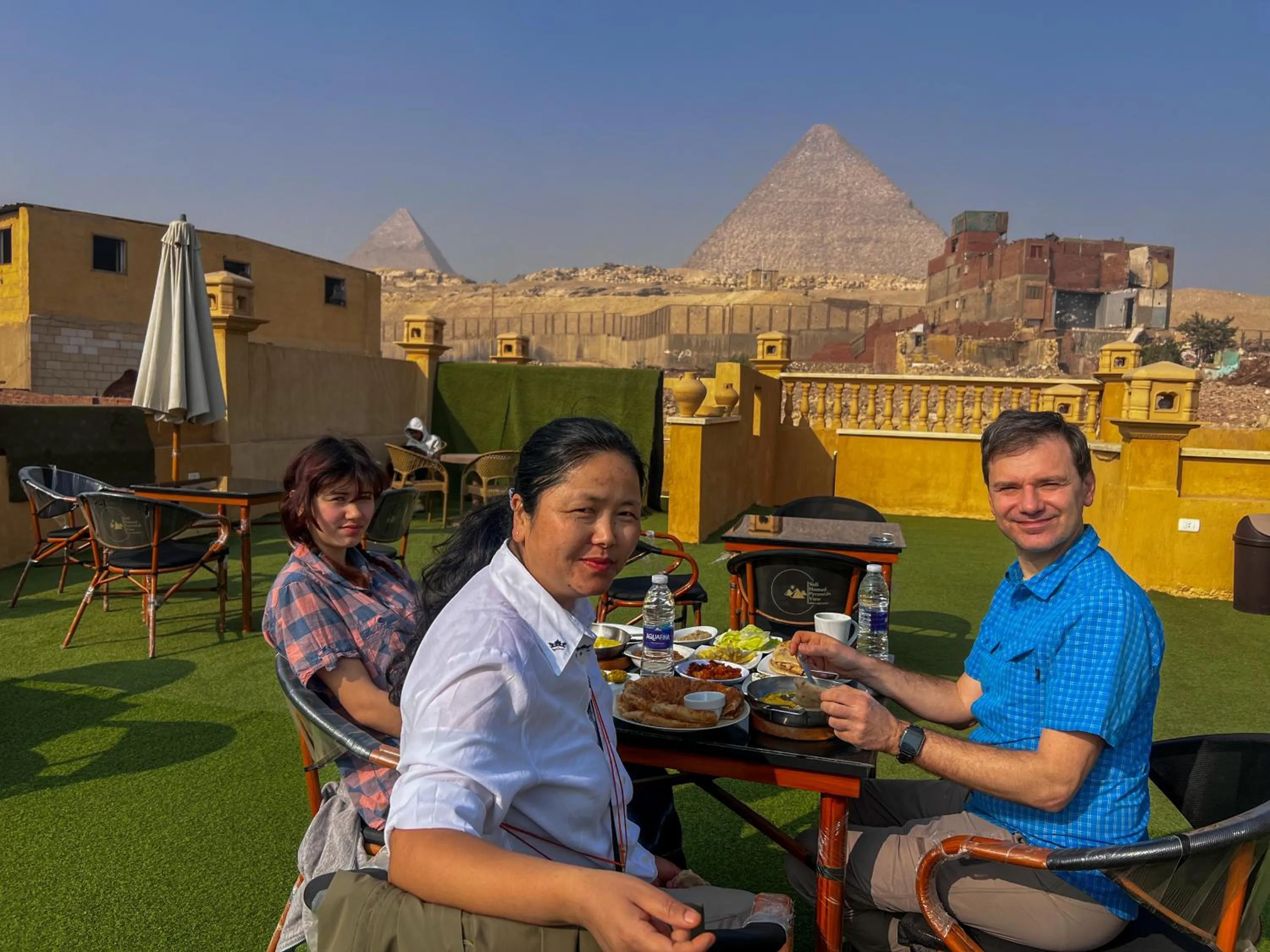 Breakfast in Sidi Hamad Pyramids View