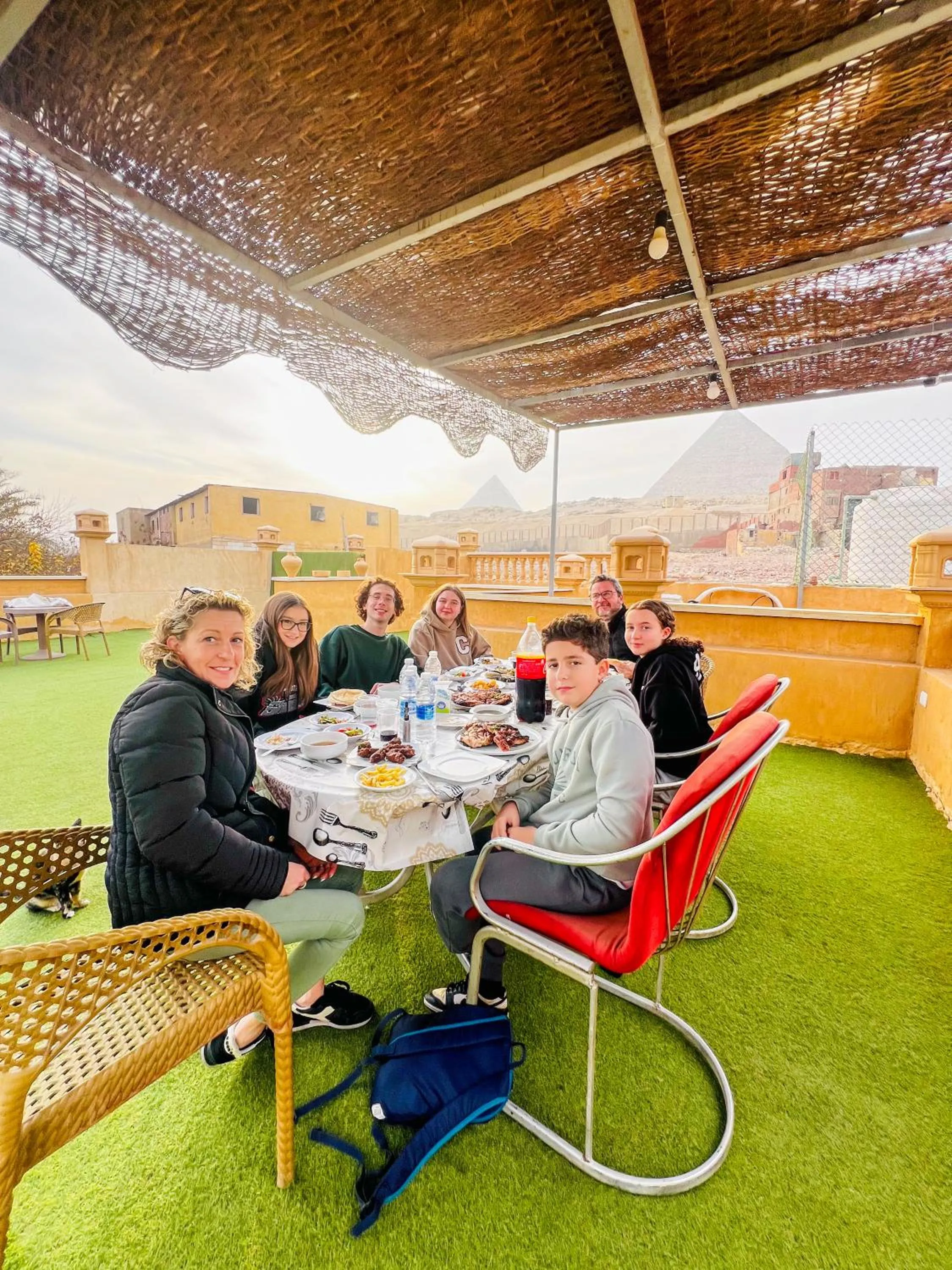 Restaurant/places to eat in Sidi Hamad Pyramids View