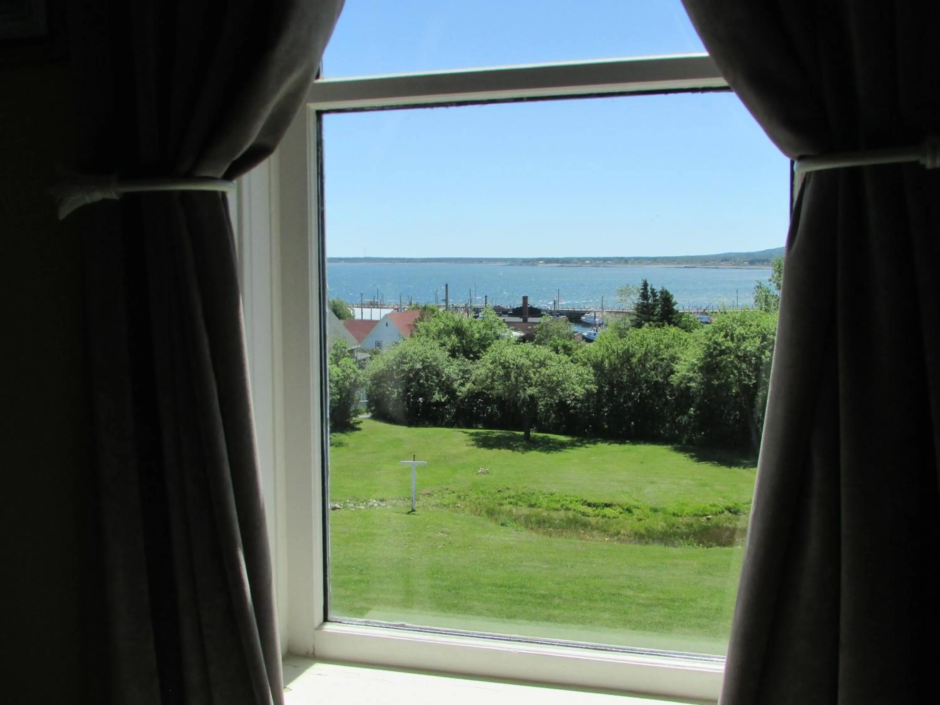 Sea view in Marathon Hotel