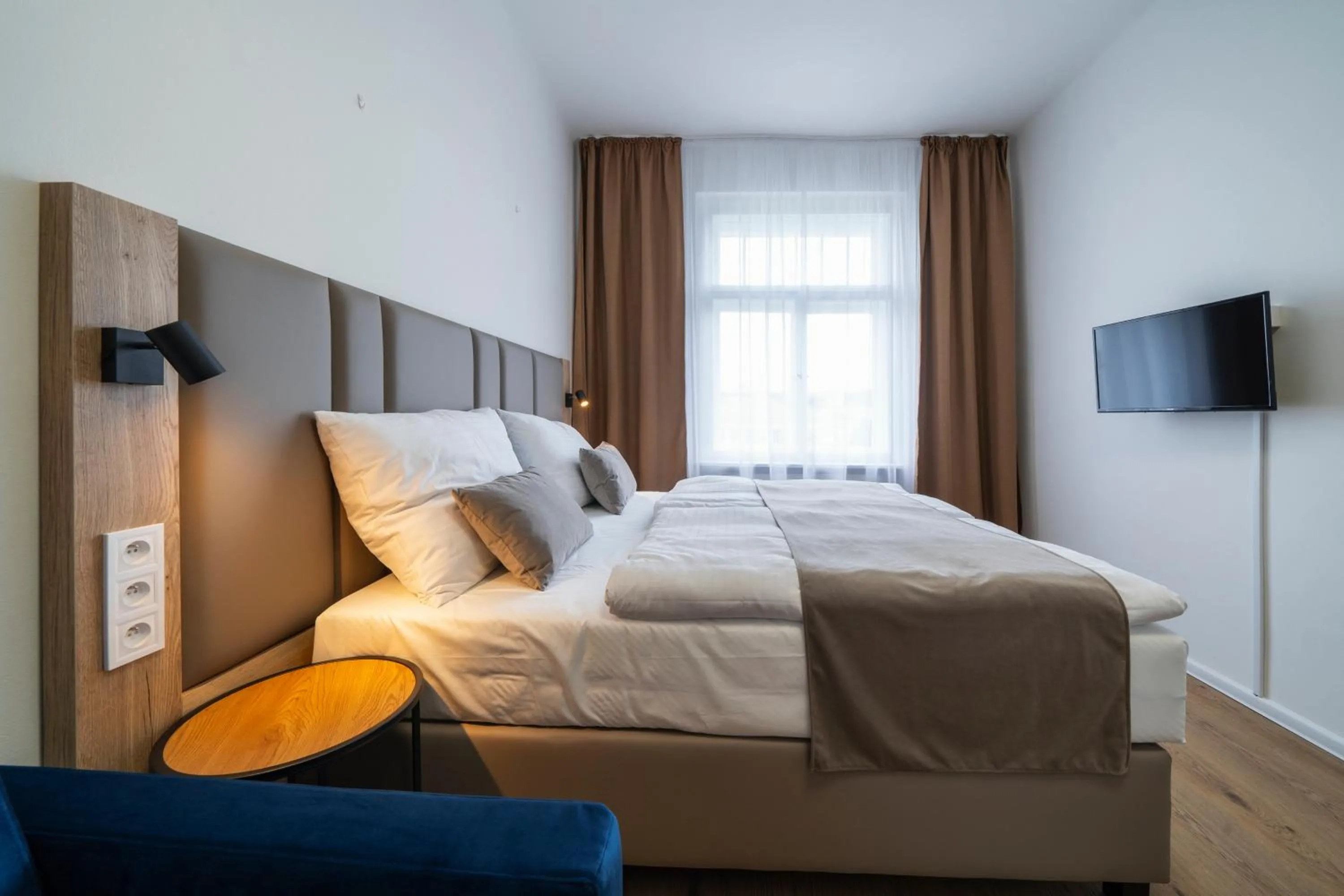 Bedroom, Bed in Hotel LEON