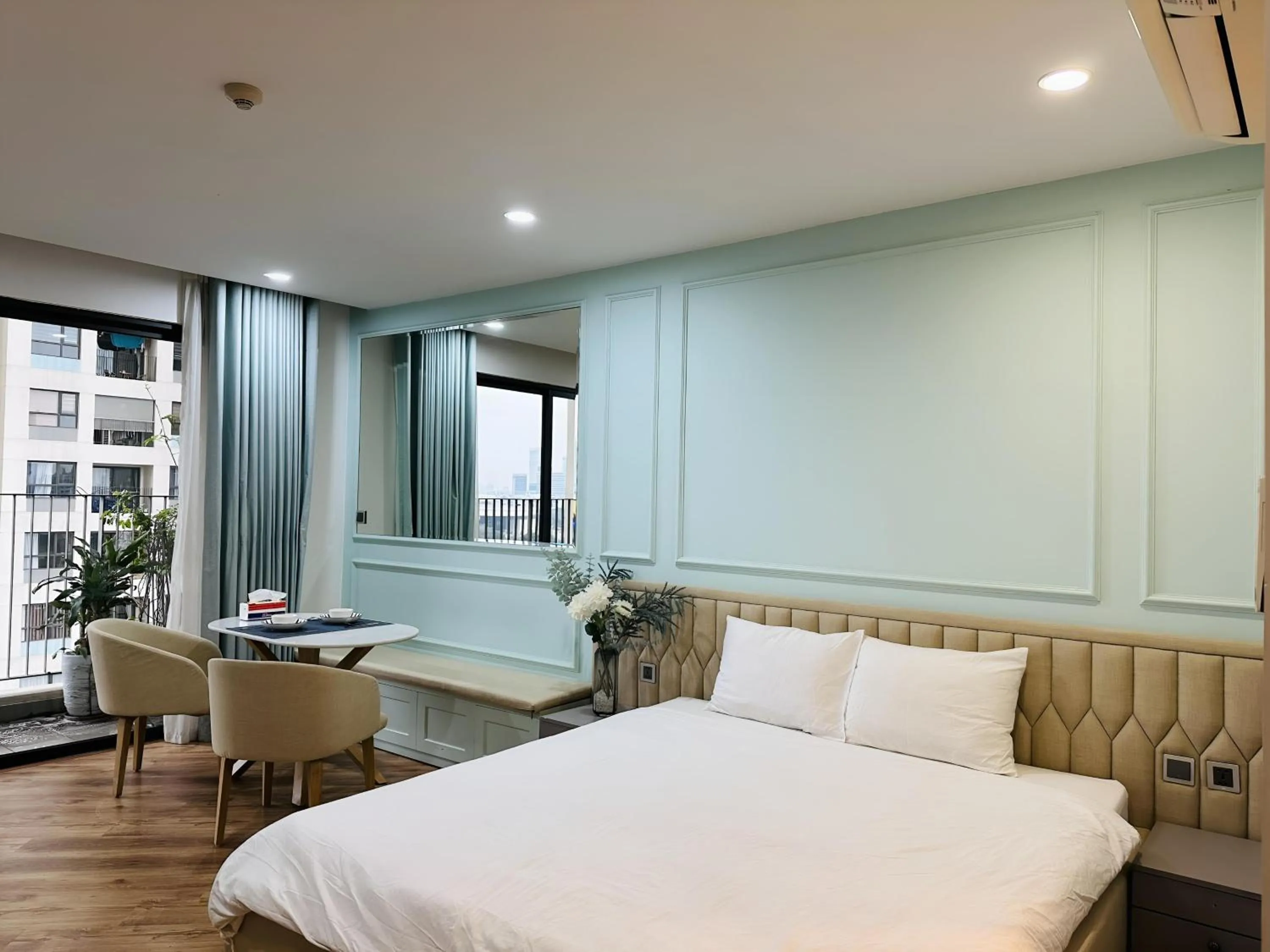 Bed in Daniel Apartment - D'Capitale Ha Noi