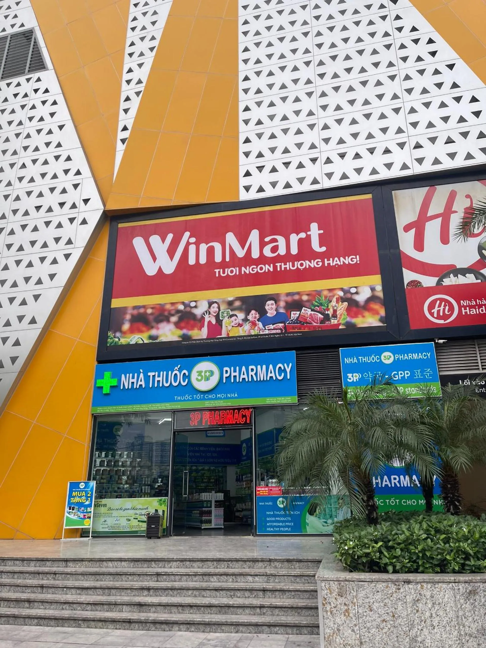 Restaurant/places to eat in Daniel Apartment - D'Capitale Ha Noi