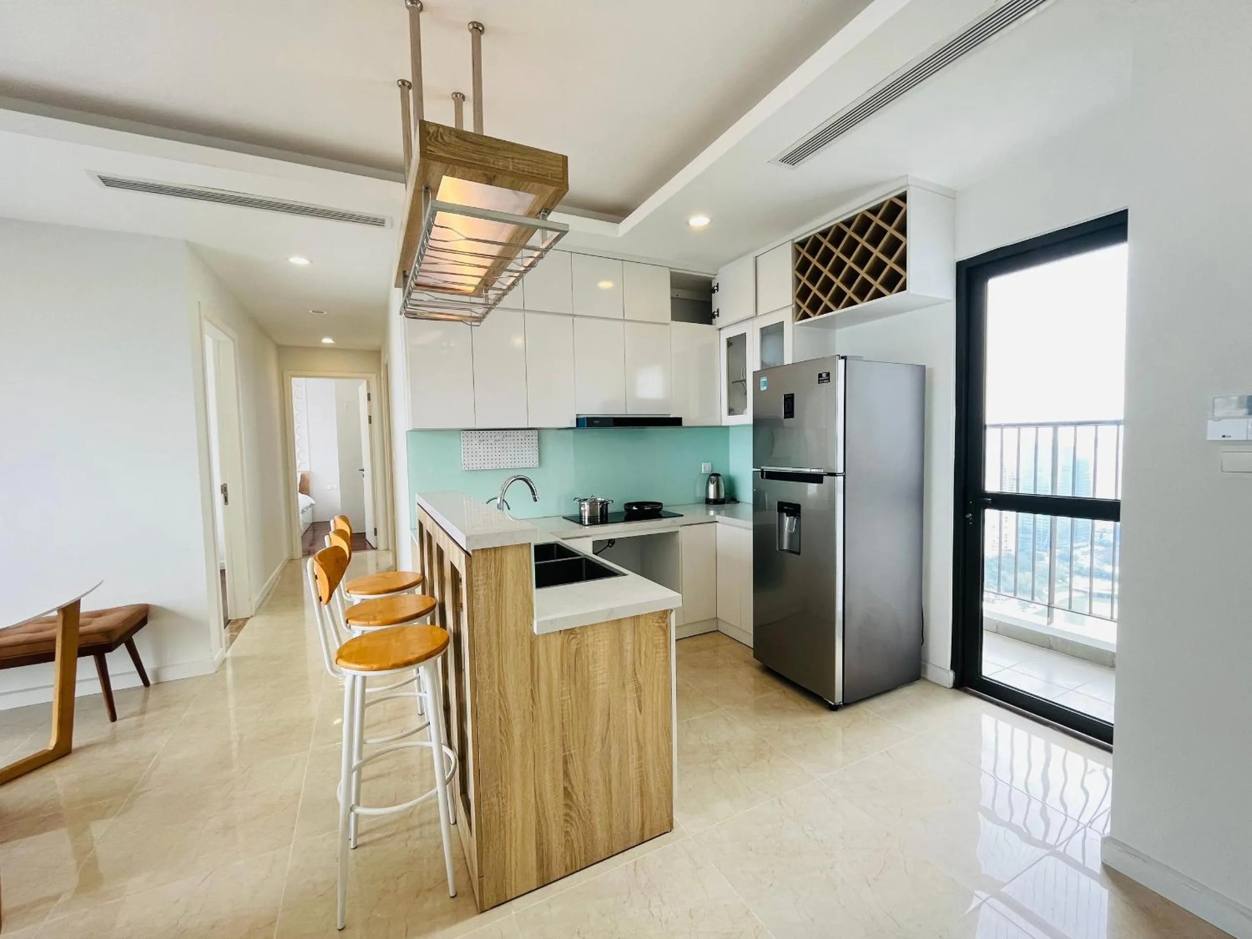 stove in Daniel Apartment - D'Capitale Ha Noi