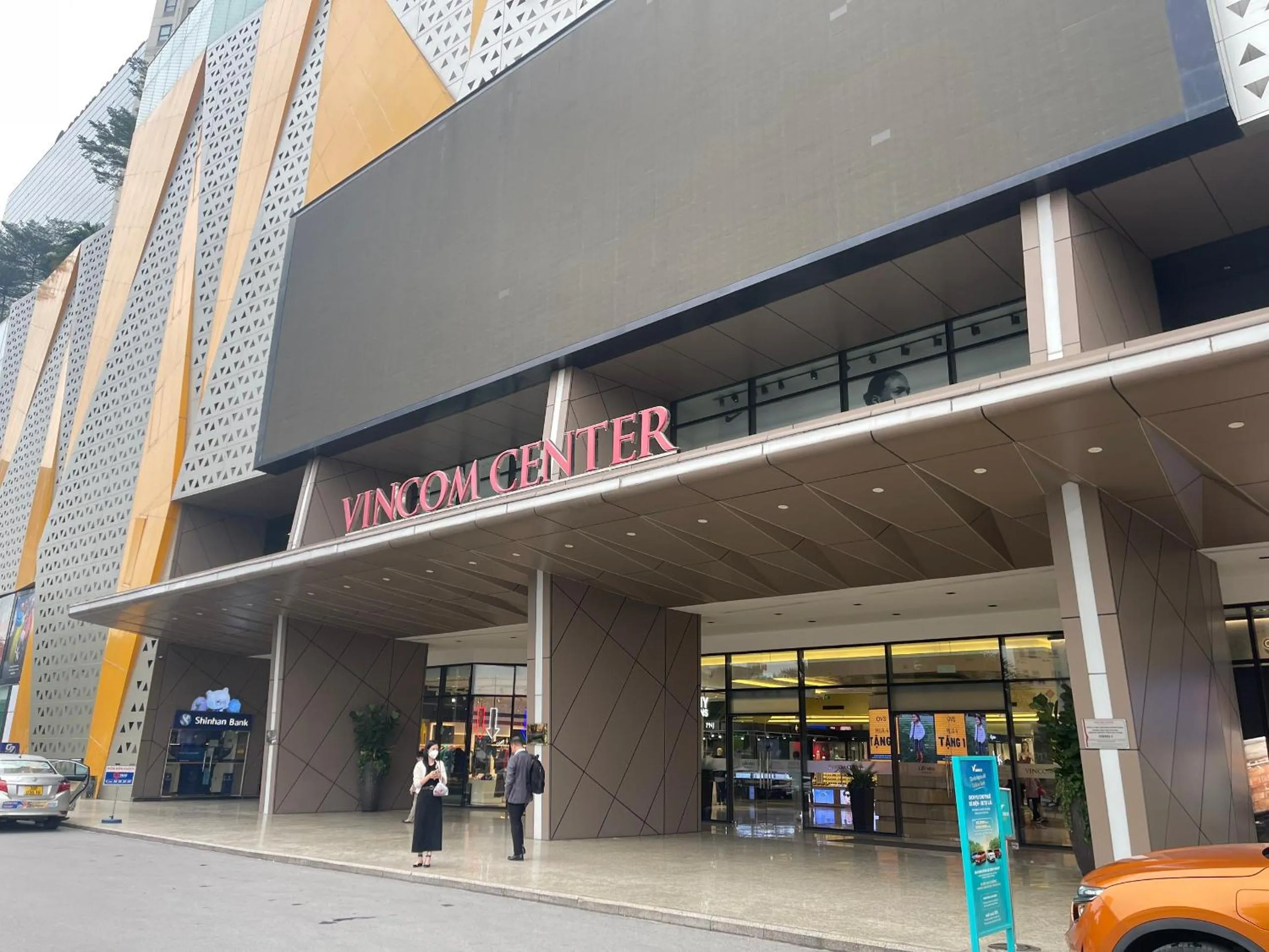 Restaurant/places to eat in Daniel Apartment - D'Capitale Ha Noi