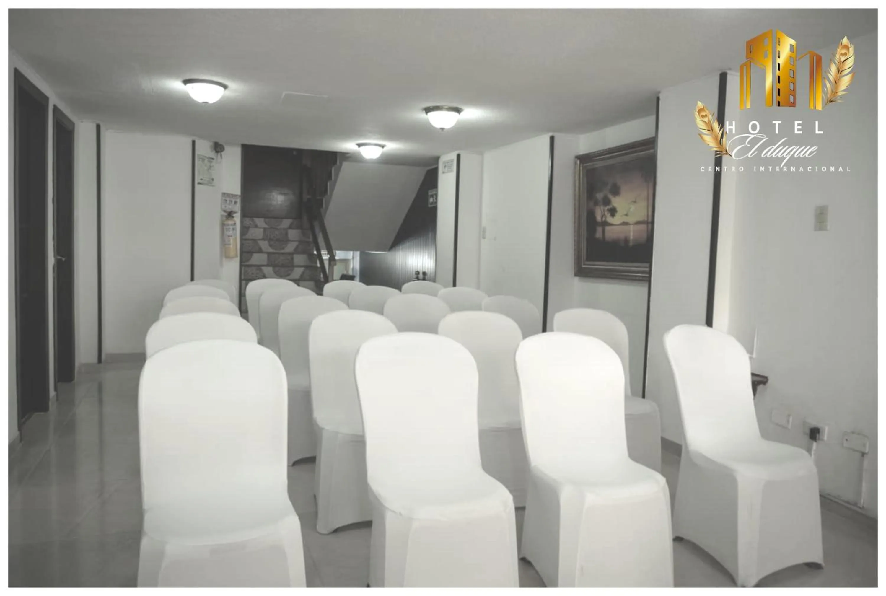 TV and multimedia in Hotel el Duque Internacional, Bogotá