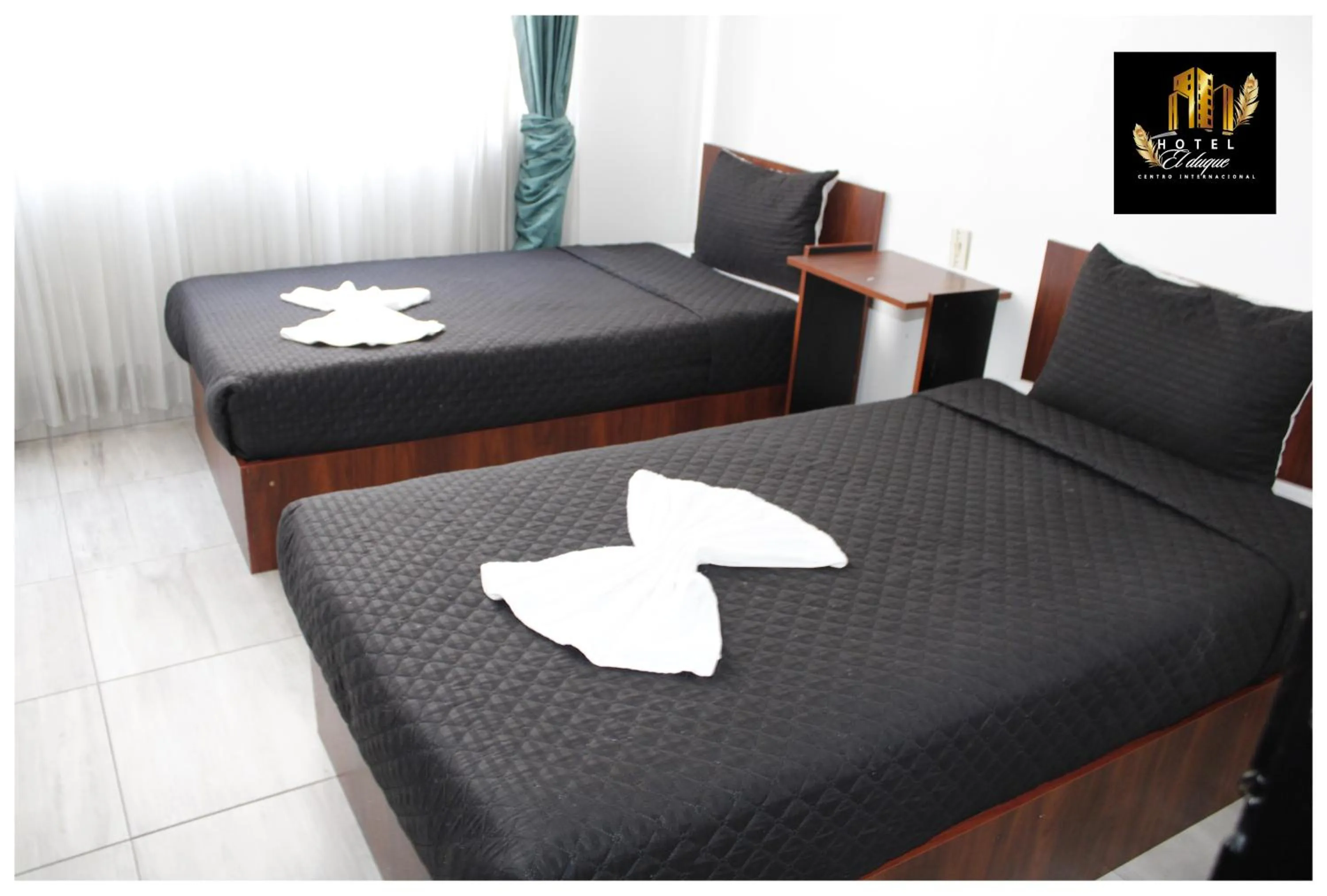 Bed in Hotel el Duque Internacional, Bogotá