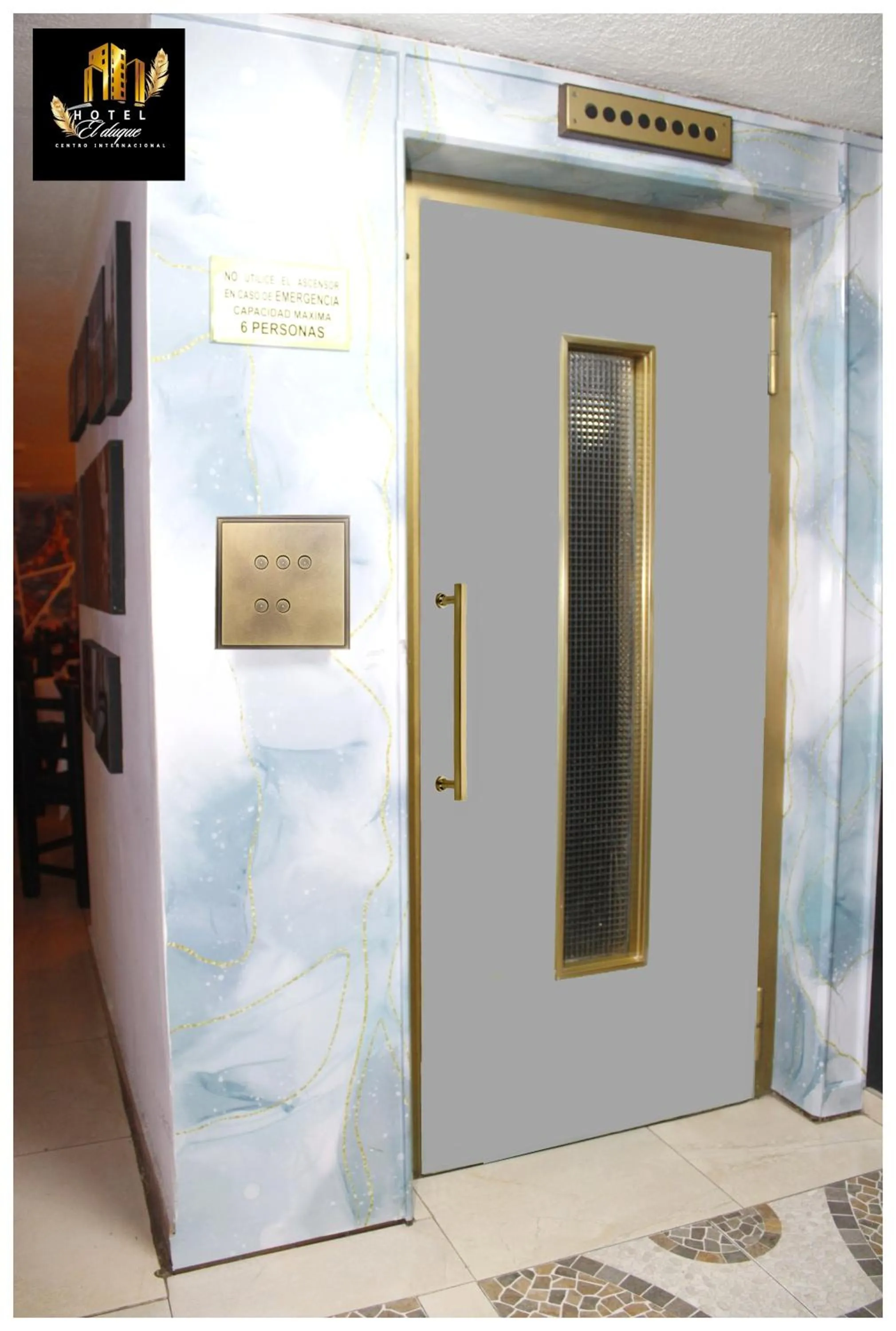 elevator in Hotel el Duque Internacional, Bogotá