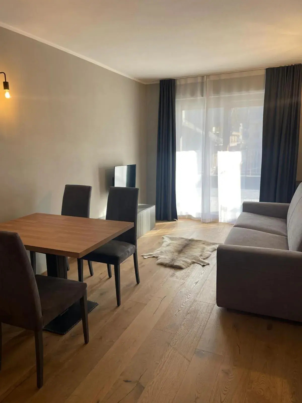 One-Bedroom Apartment with Balcony in Condhotel Fanti One-Bedroom Apartment with Balcony in Condhotel Fanti