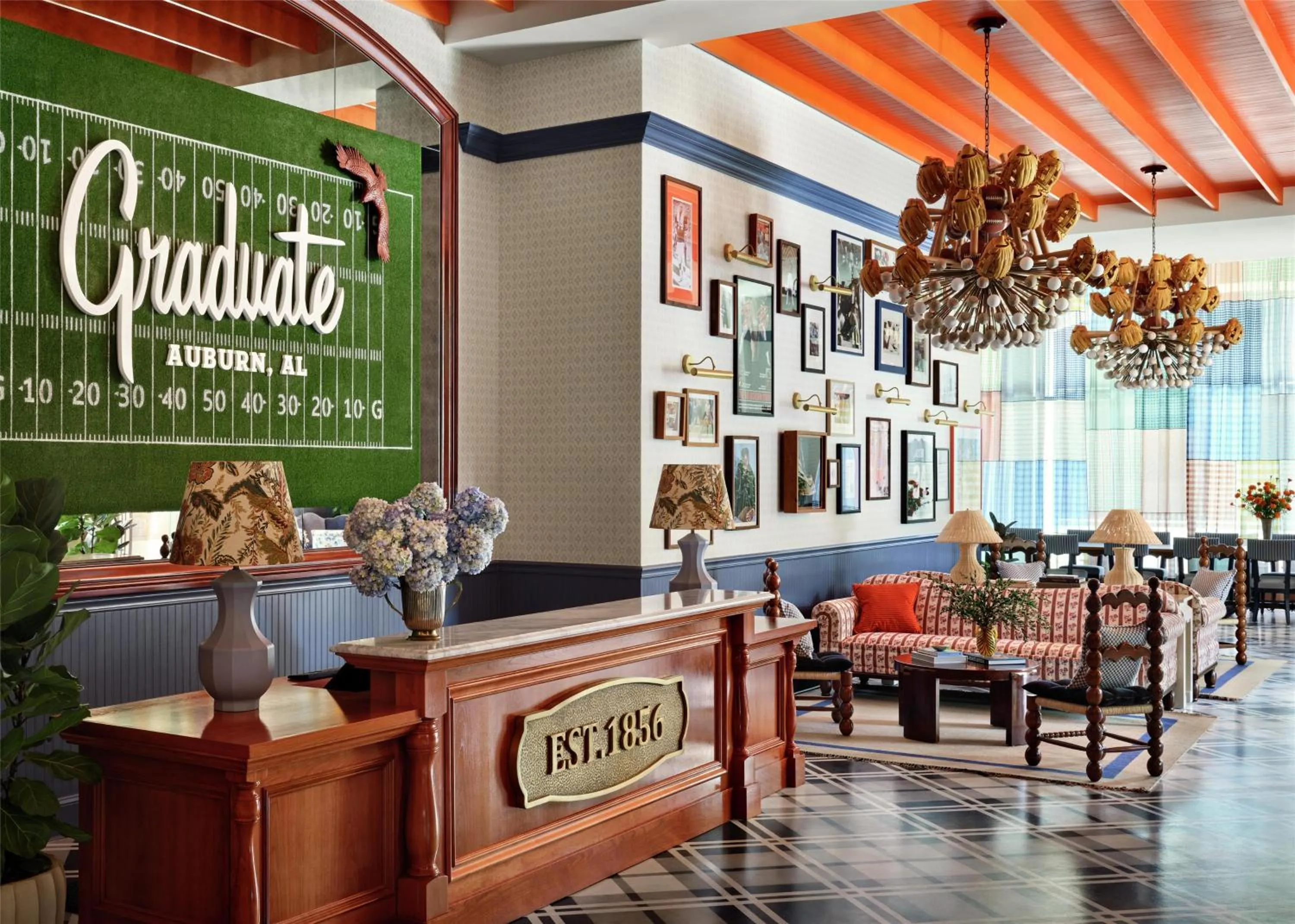 Lobby or reception in Graduate by Hilton Auburn, AL