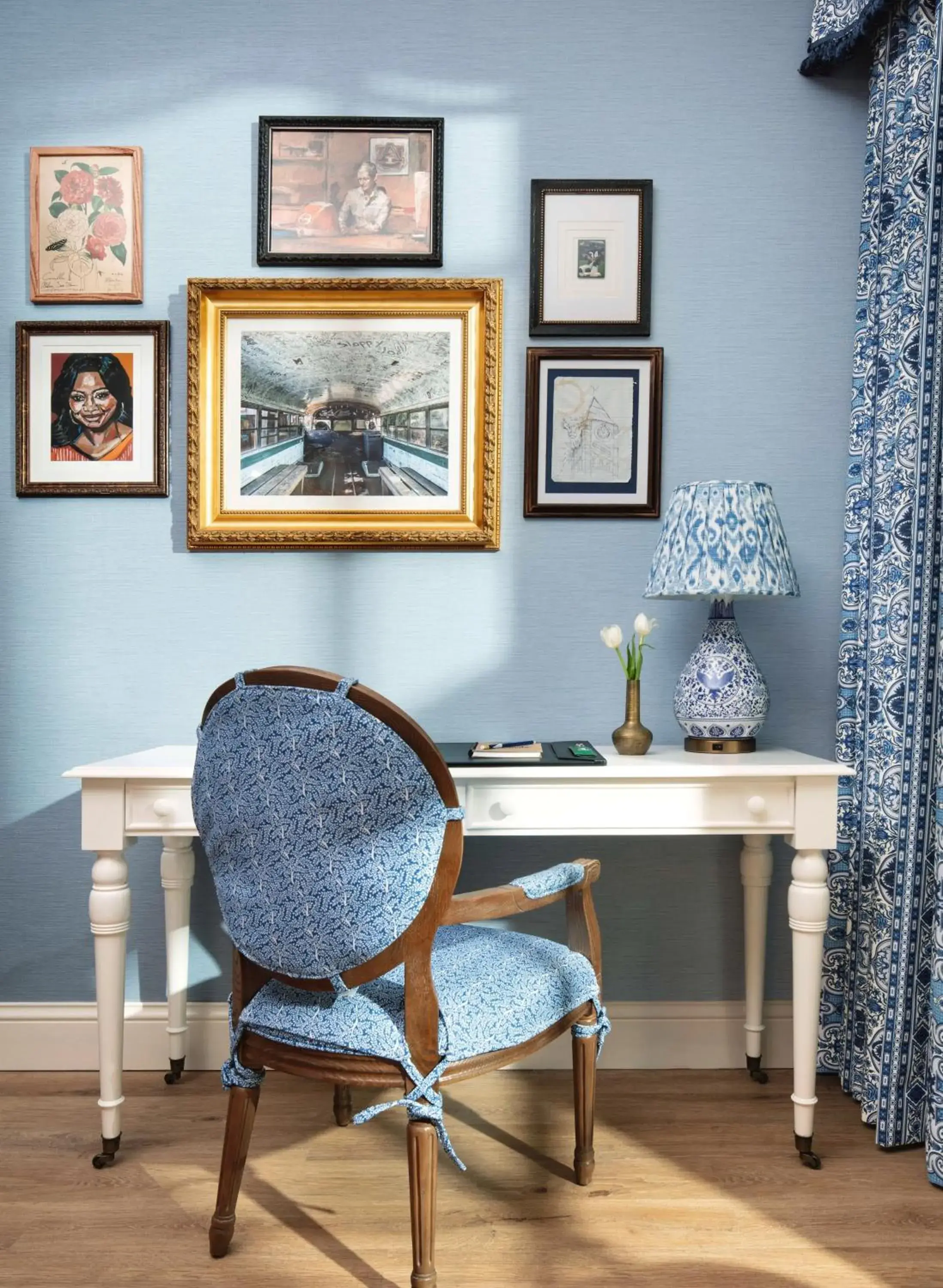 Bedroom in Graduate by Hilton Auburn, AL Bedroom in Graduate by Hilton Auburn, AL