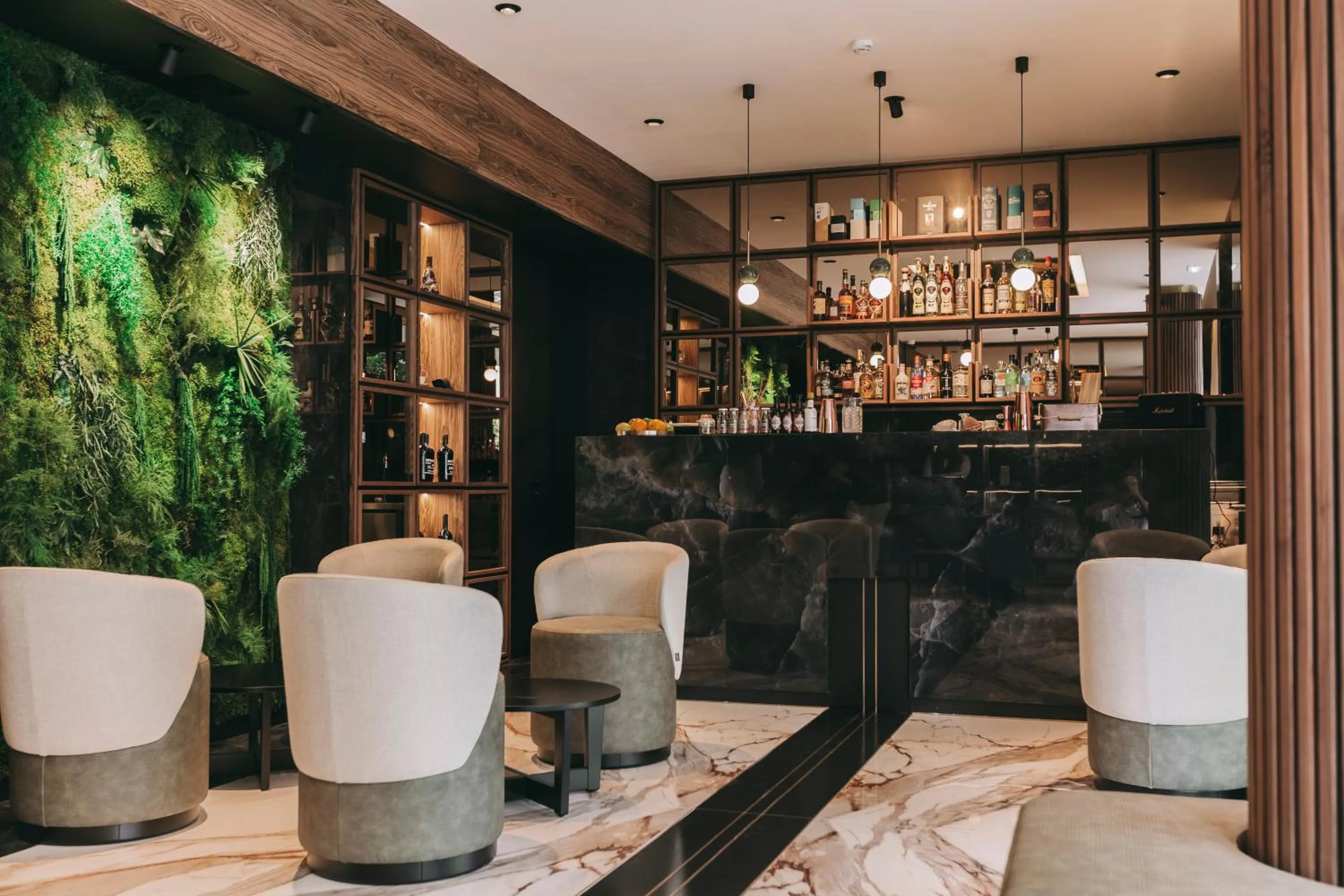 Lounge or bar in Hotels 705 Porto Prime Home