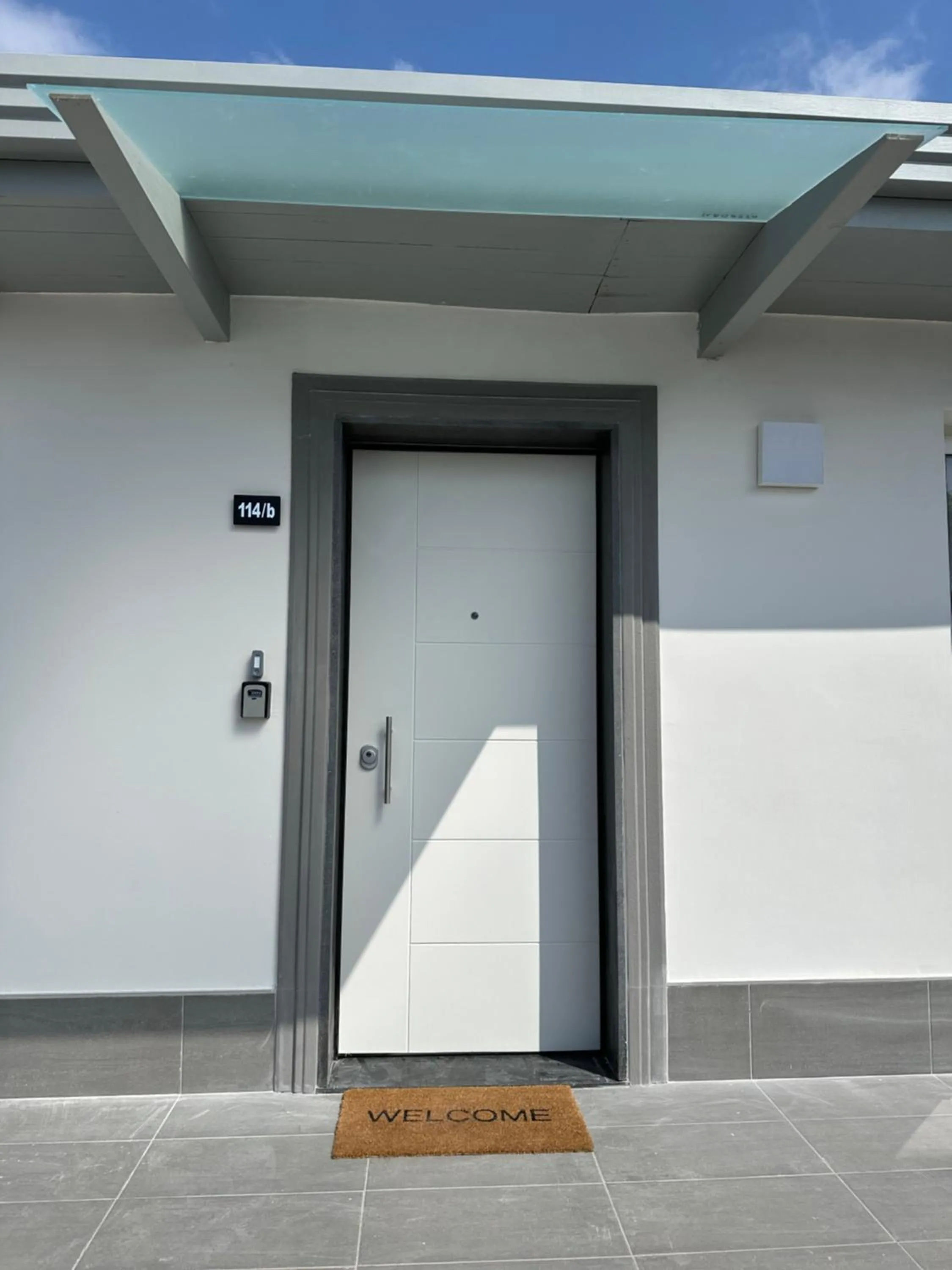 Facade/entrance in Villa Lucia