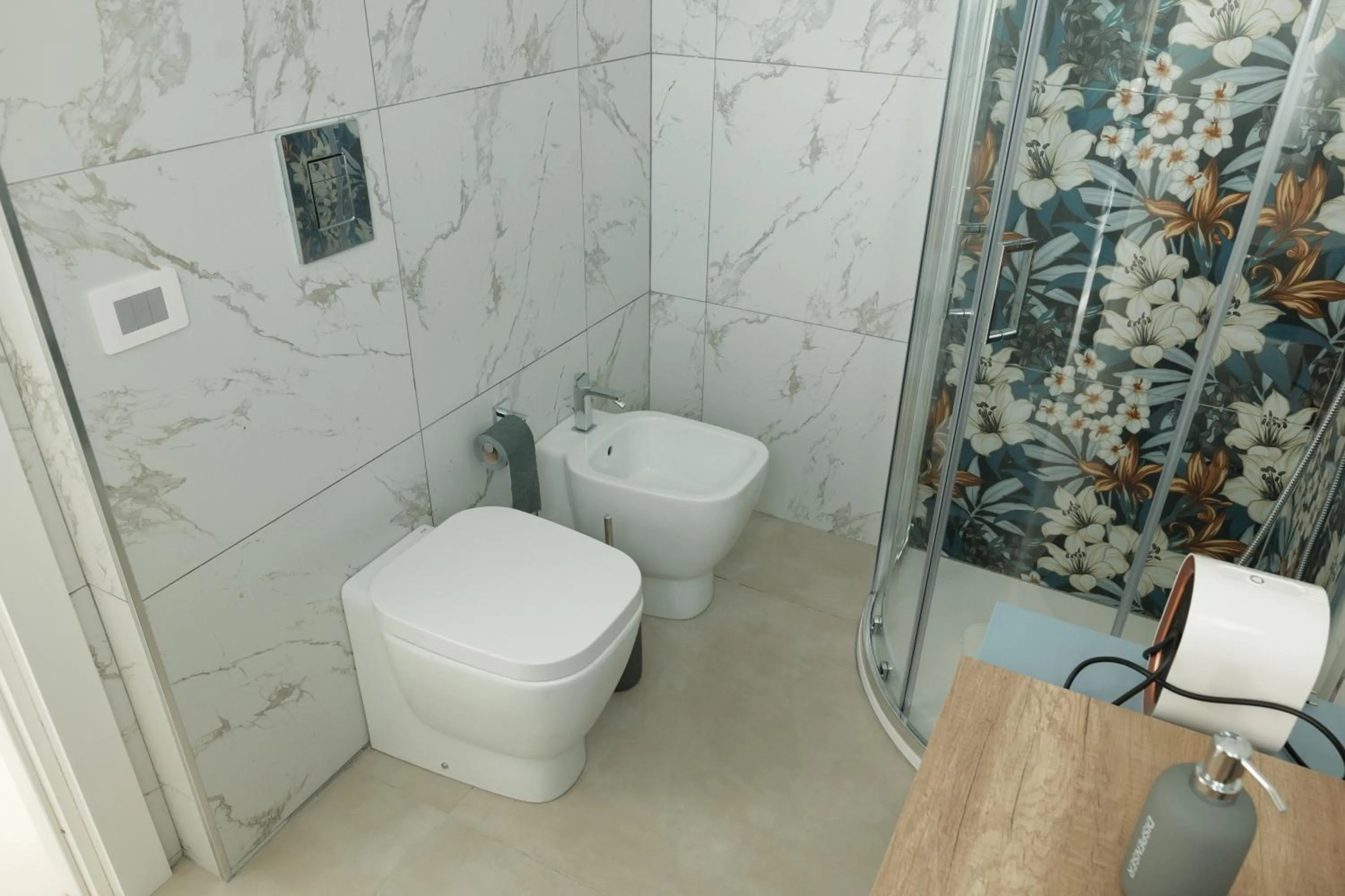 Toilet in Villa Lucia