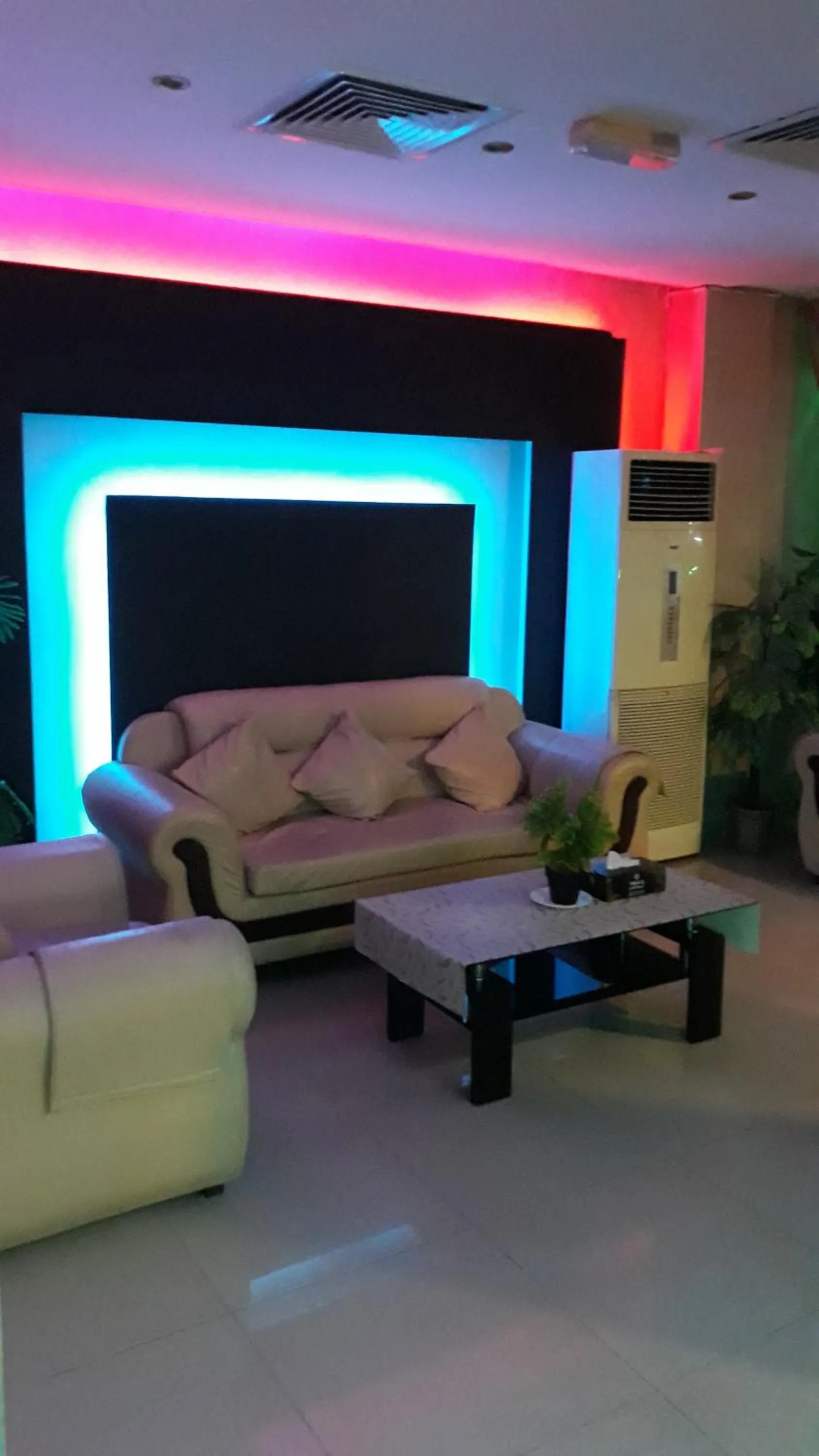 Lobby or reception in Savoy Grand Hotel Apartments