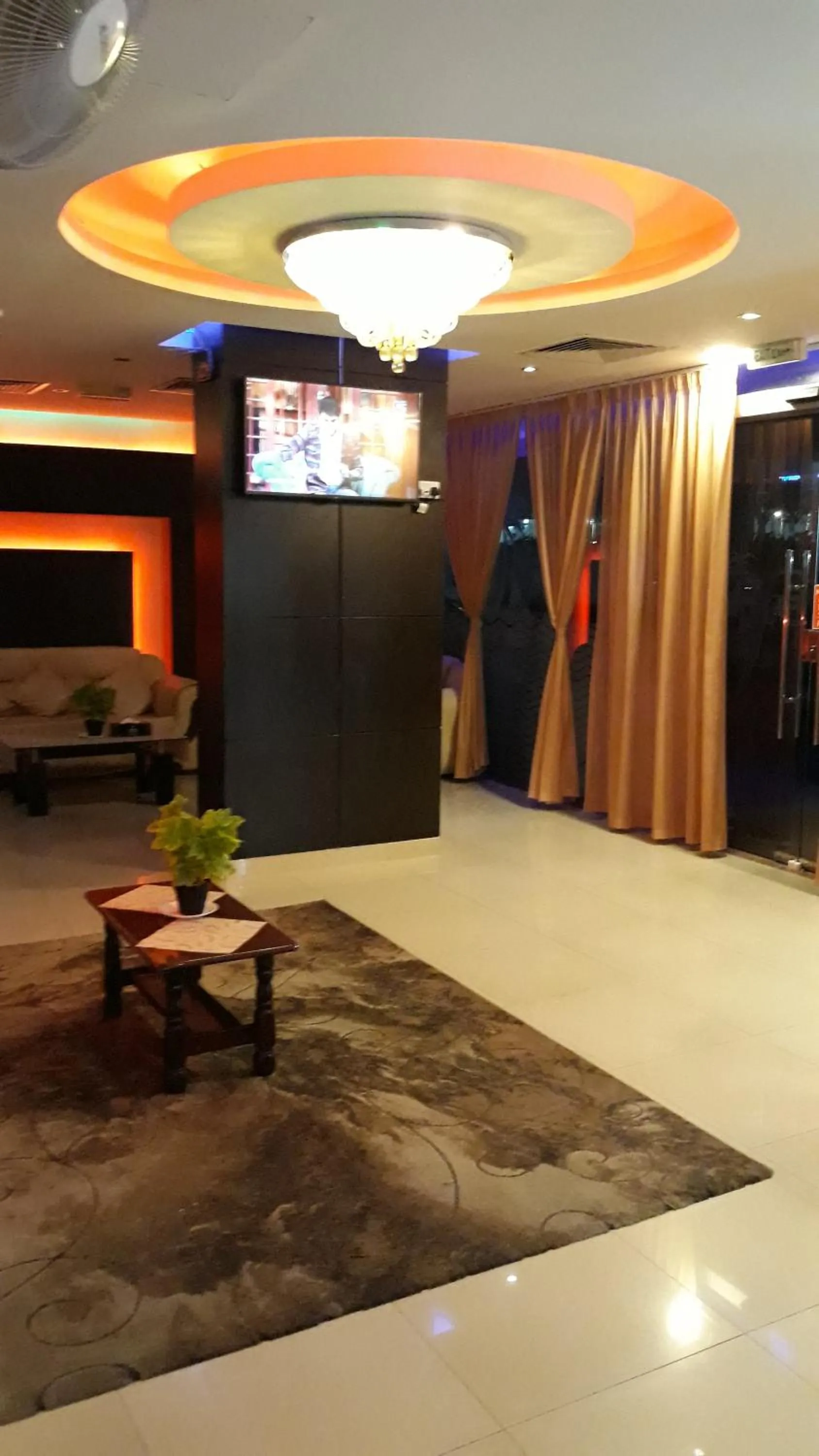 Lobby or reception in Savoy Grand Hotel Apartments