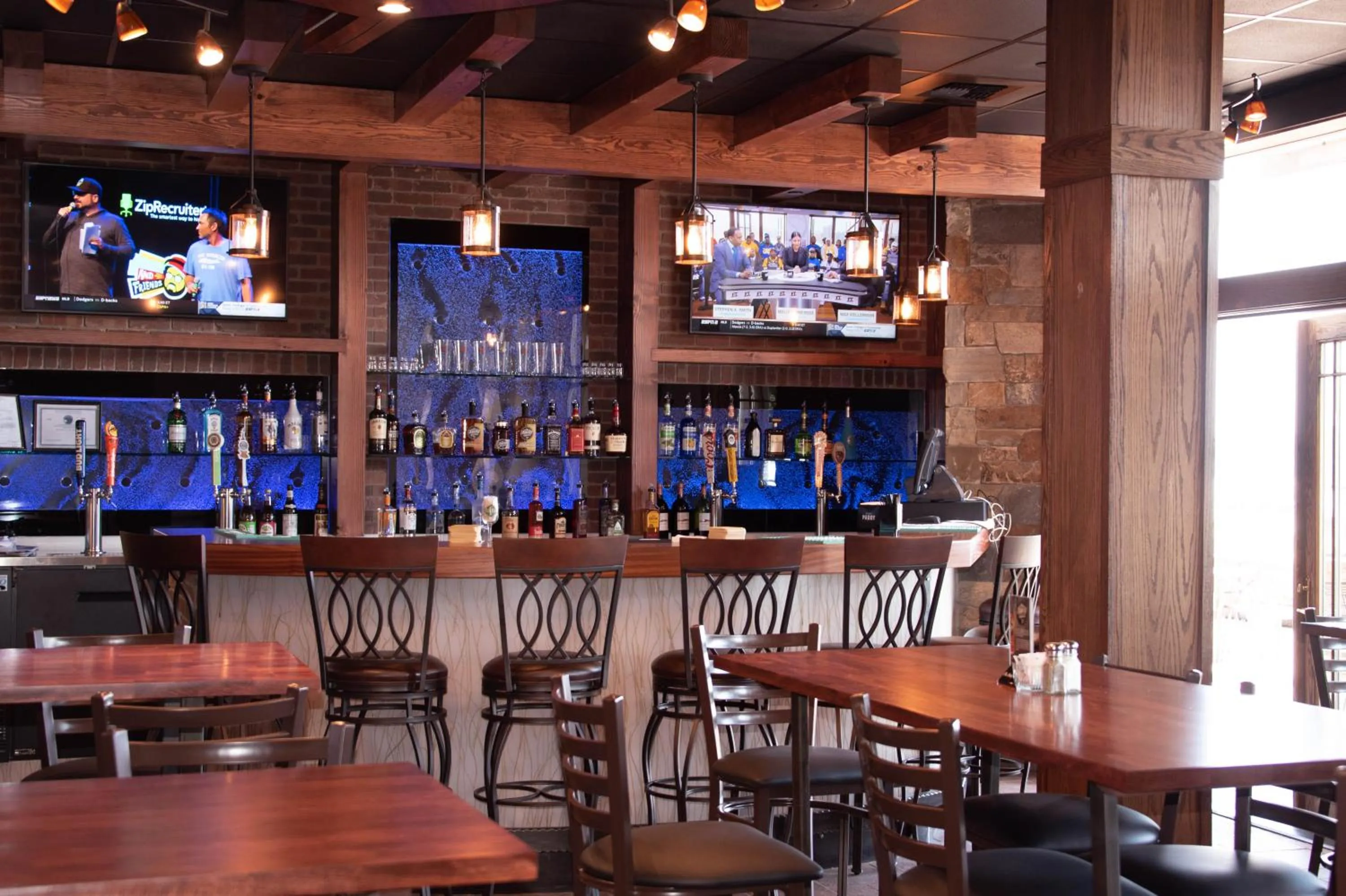 Kwataqnuk Resort & Casino