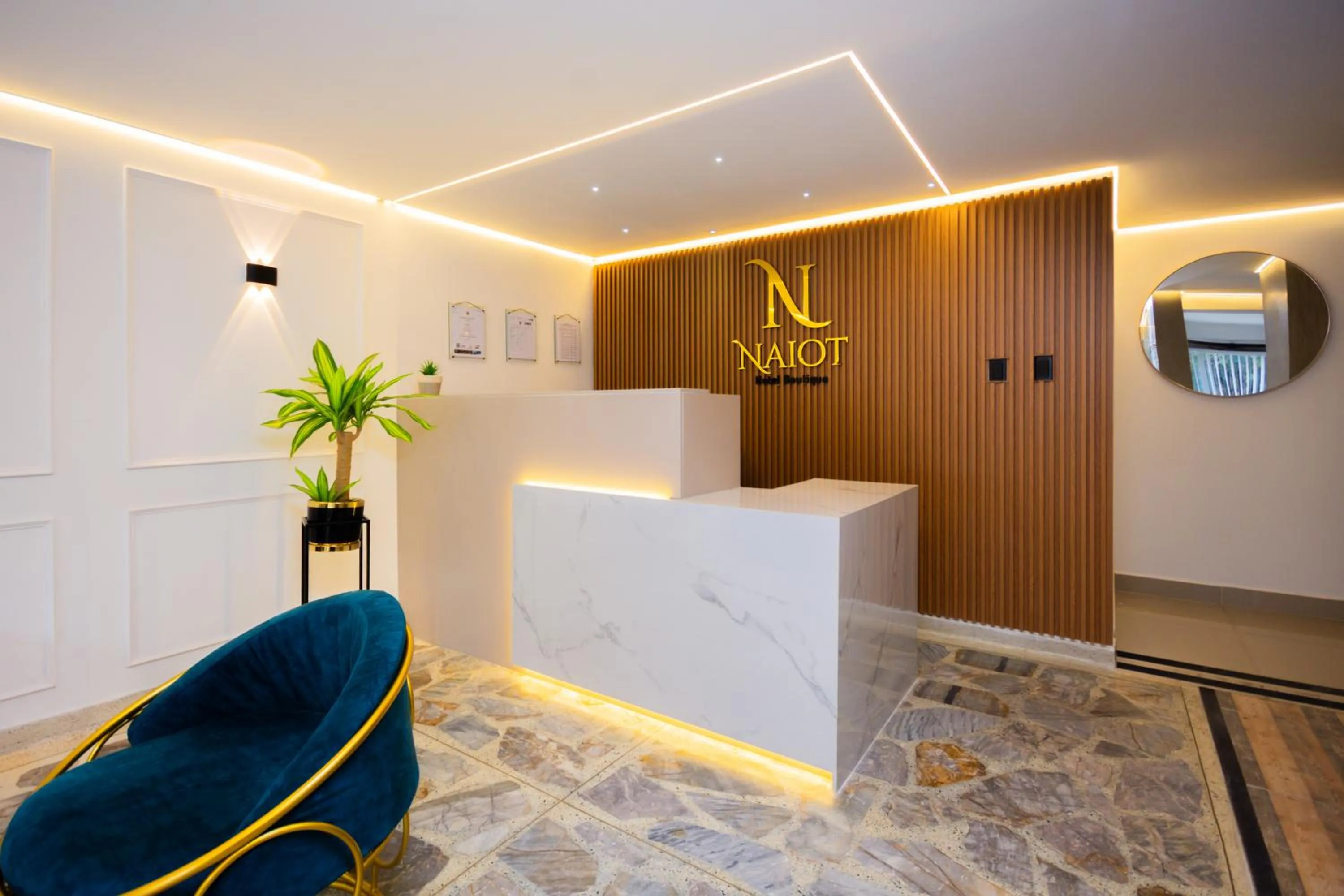 Lobby or reception in Naiot Hotel Boutique