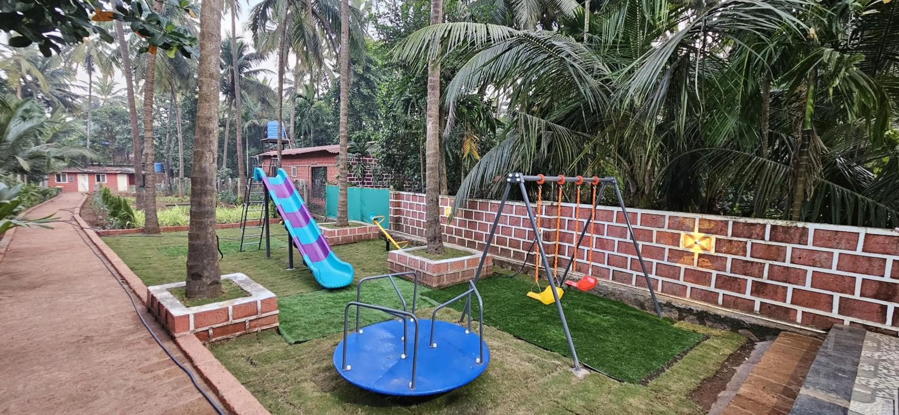 Garden in Hotel Suryaprabha- Near Diveagar Beach