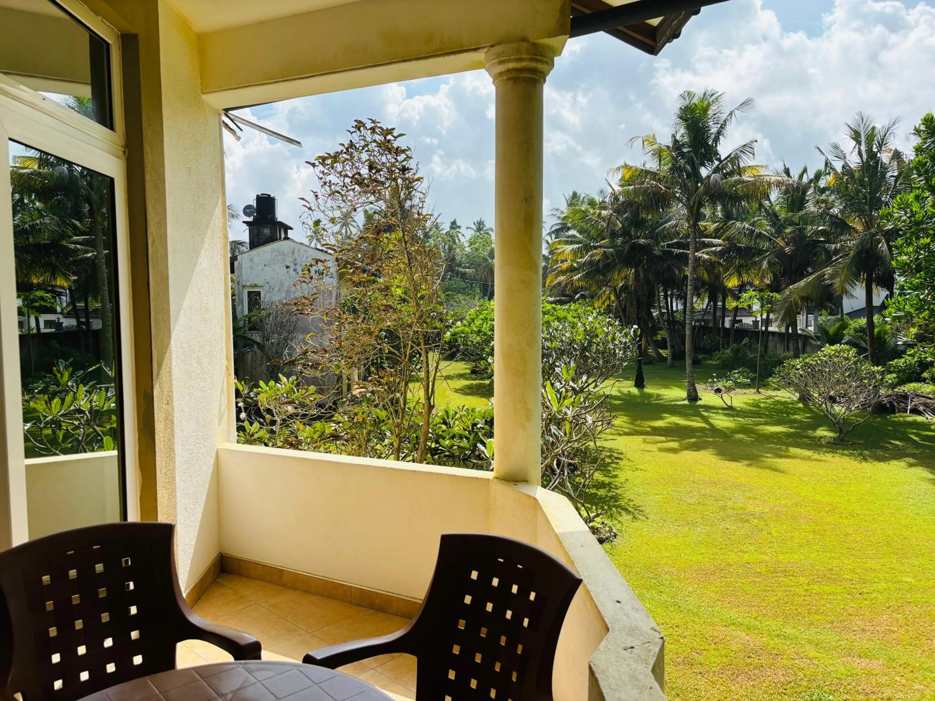 Balcony/Terrace in Raja Beach Hotel