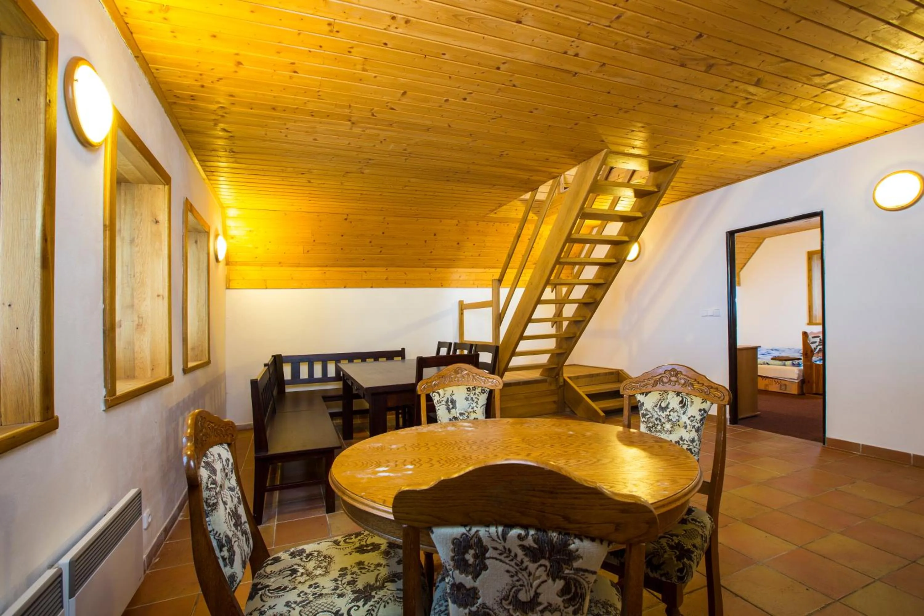 Communal kitchen in Chata Pod lipami