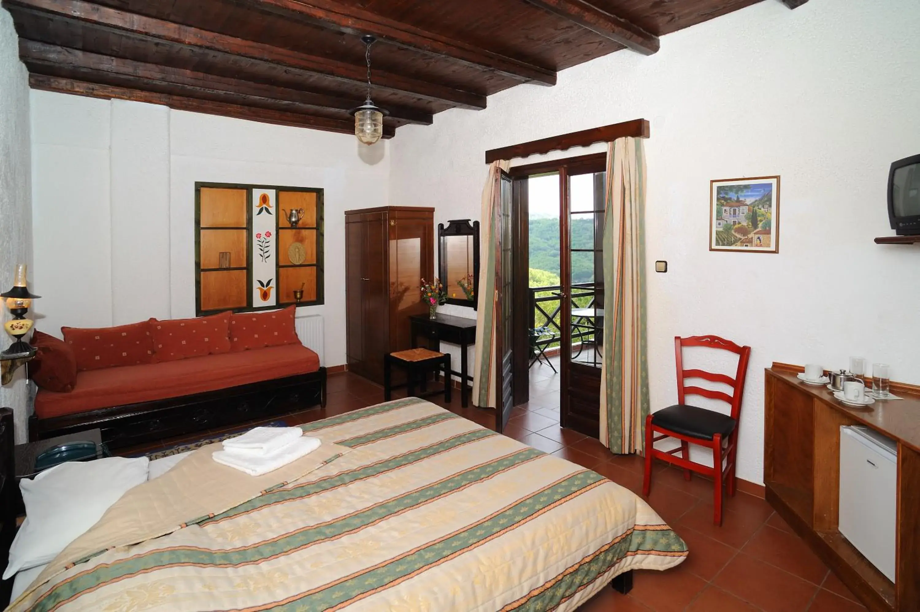 Triple Room in Hotel Makkas Triple Room in Hotel Makkas