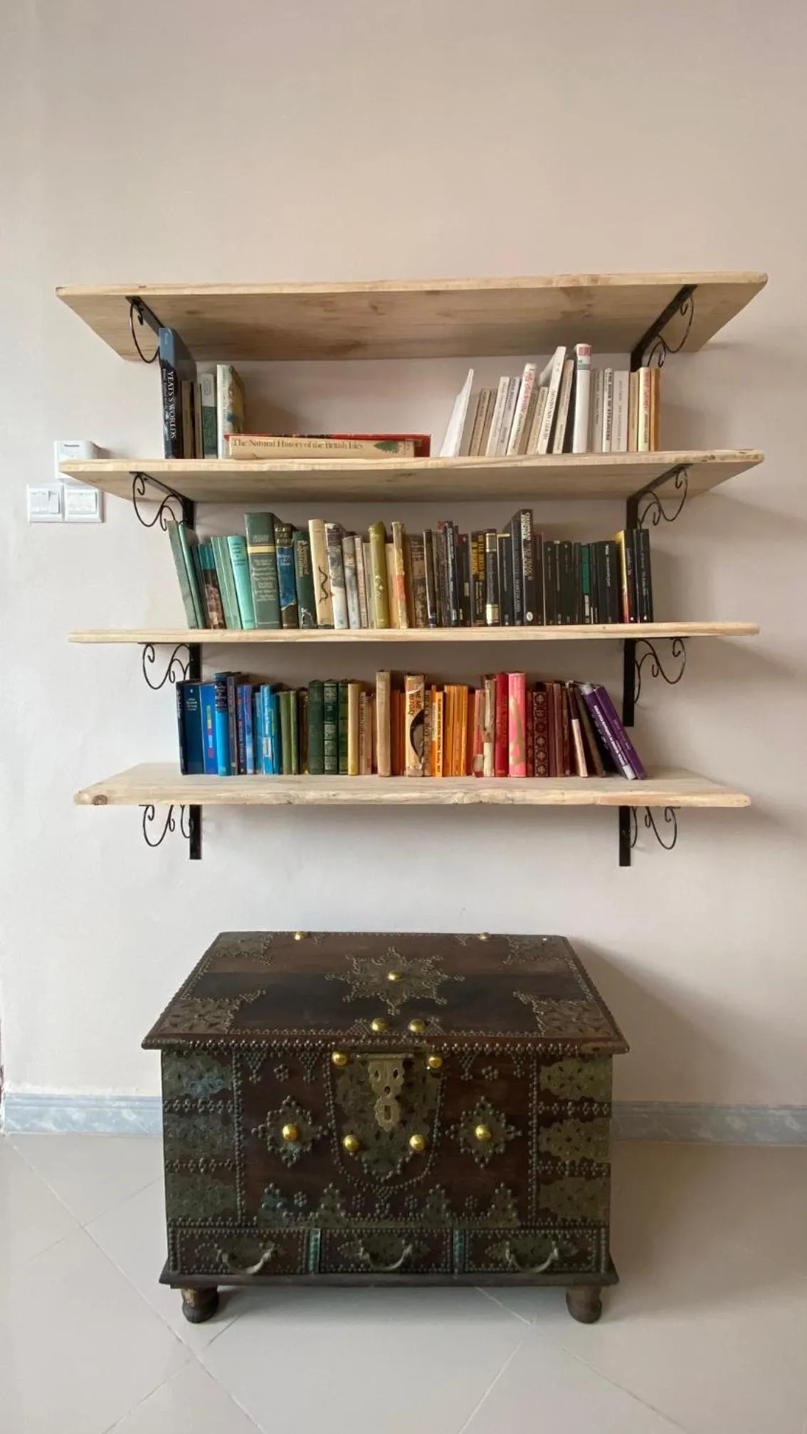 Library in Hanaia House