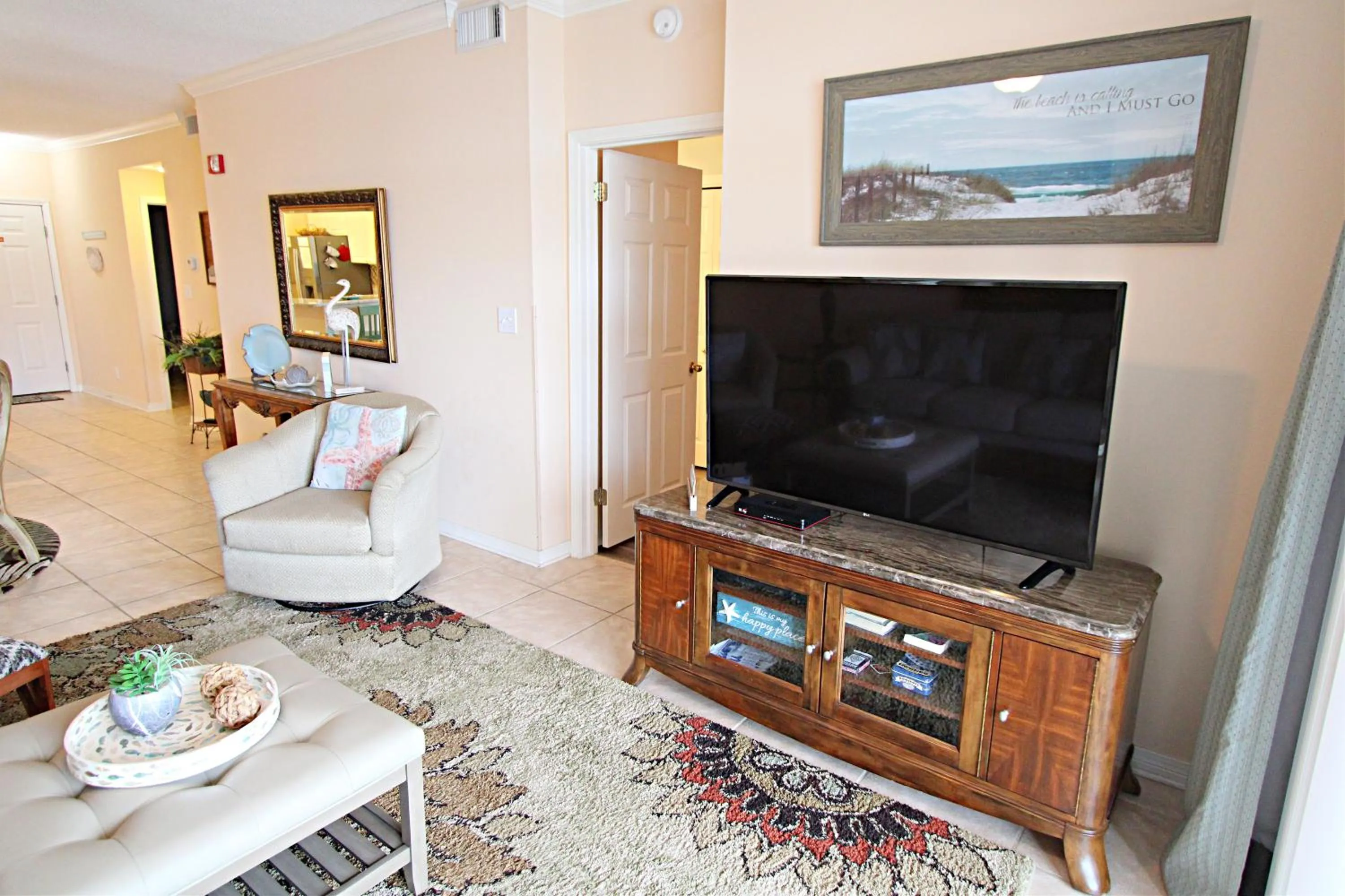 TV and multimedia in Cypress Point