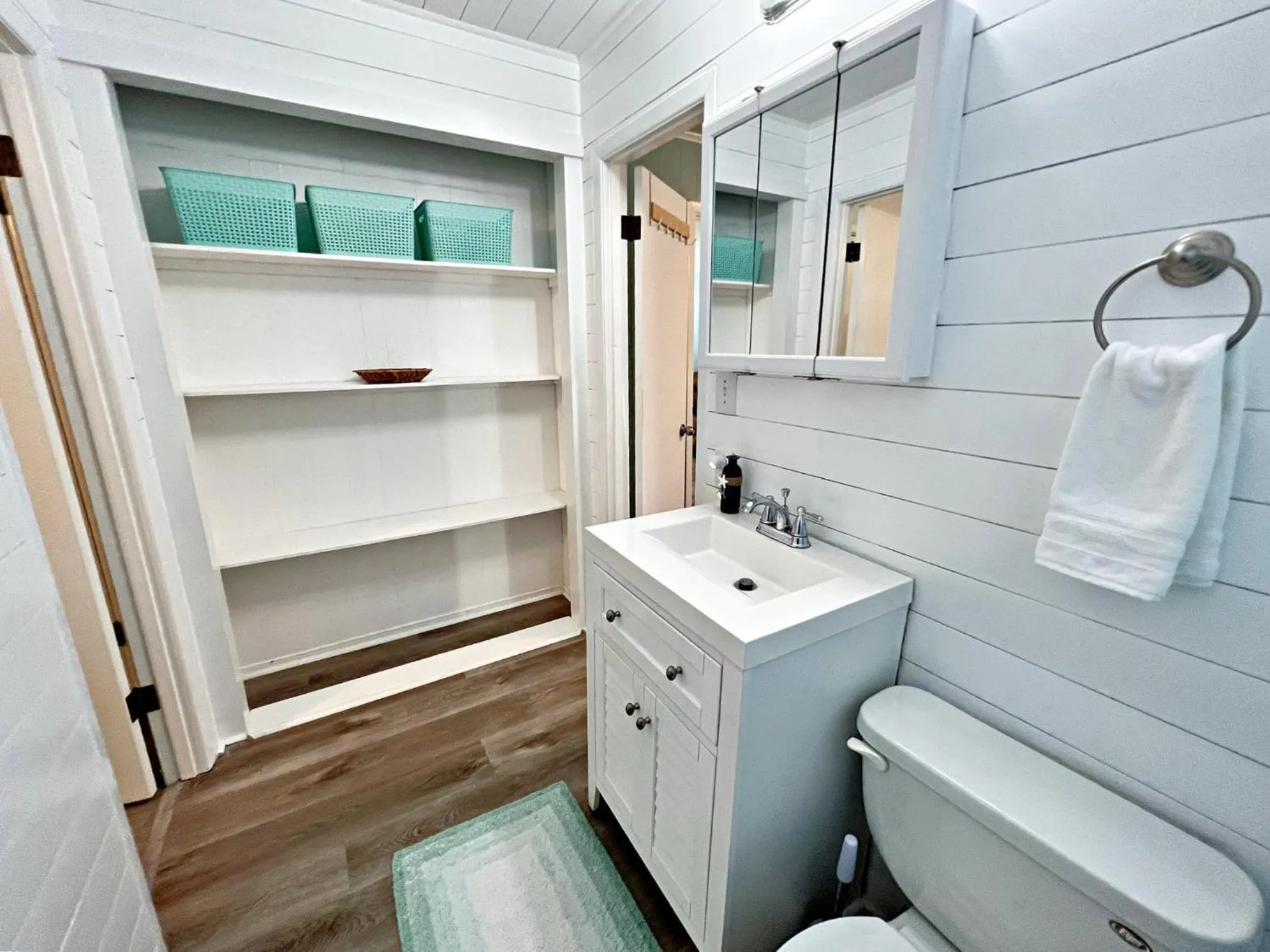 Shower in Stay Salty