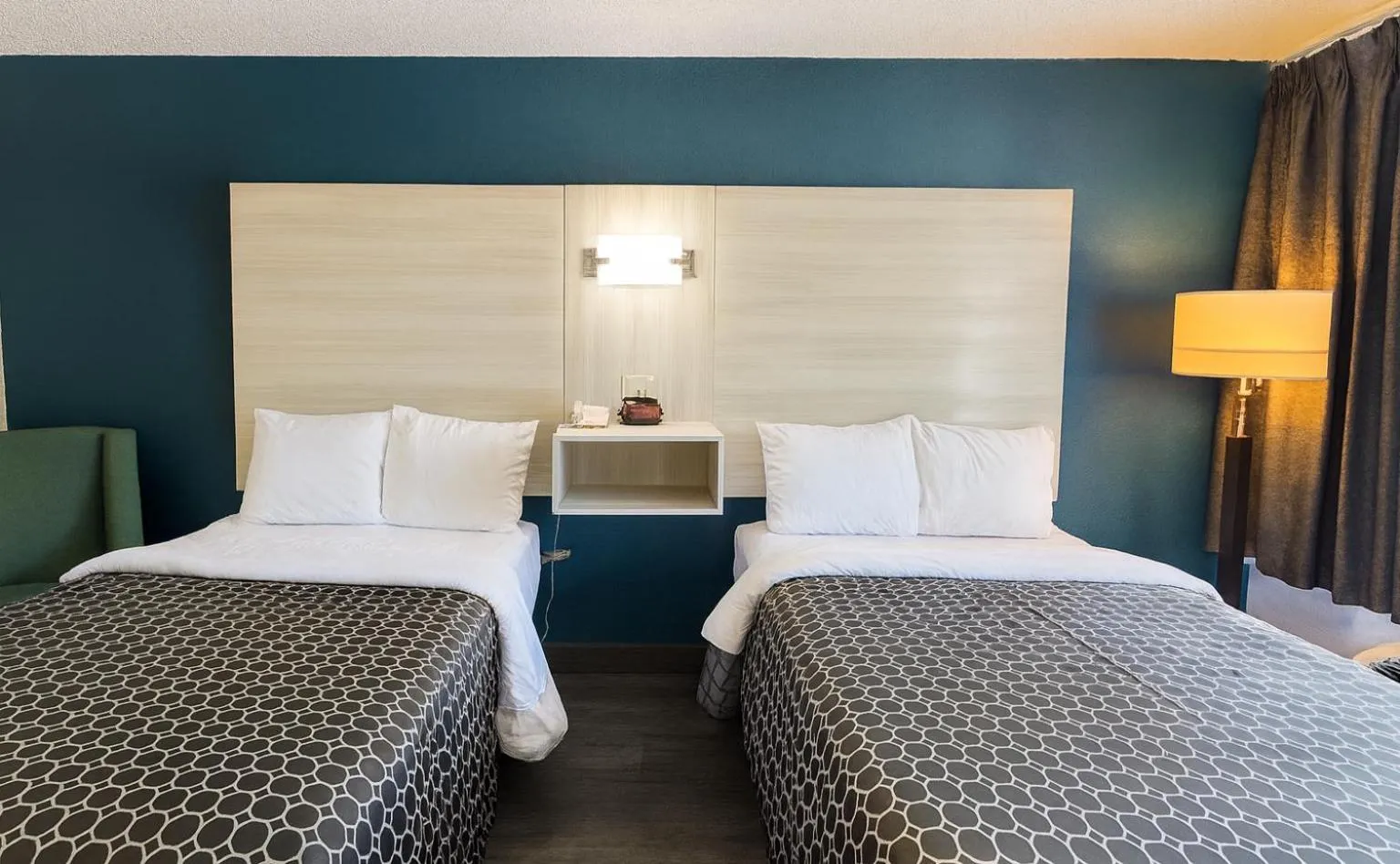 Bedroom in Suburban Studios McDonough South I-75