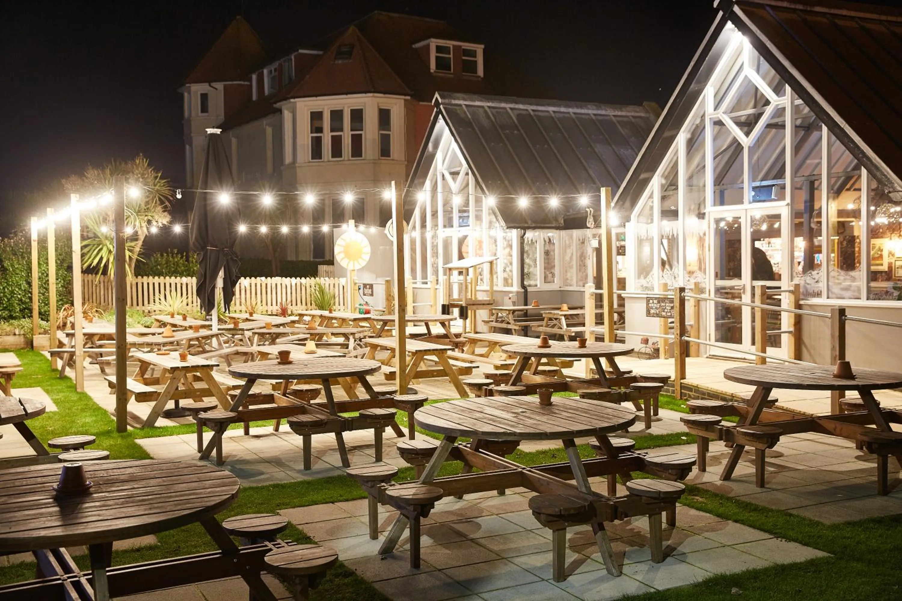 The Spyglass & Kettle by Greene King Inns