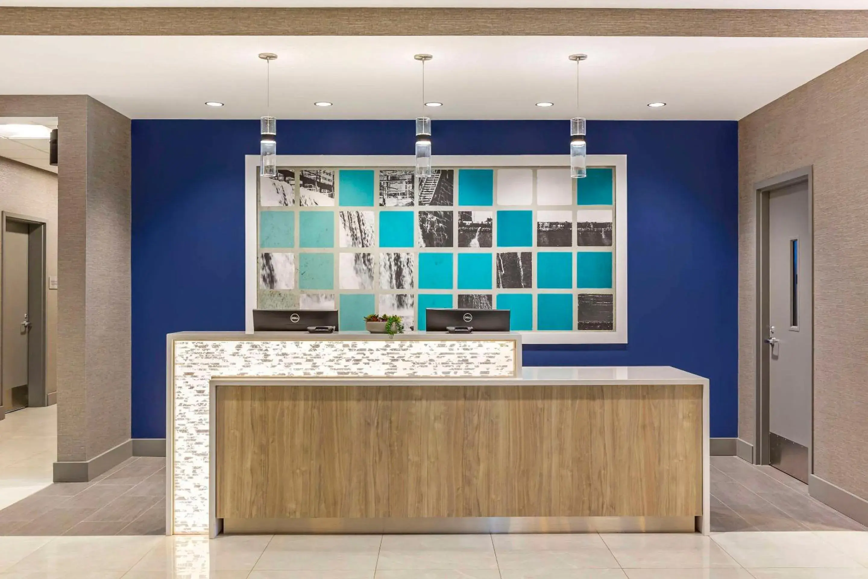 Lobby or reception in Cambria Hotel Niagara Falls Lobby or reception in Cambria Hotel Niagara Falls