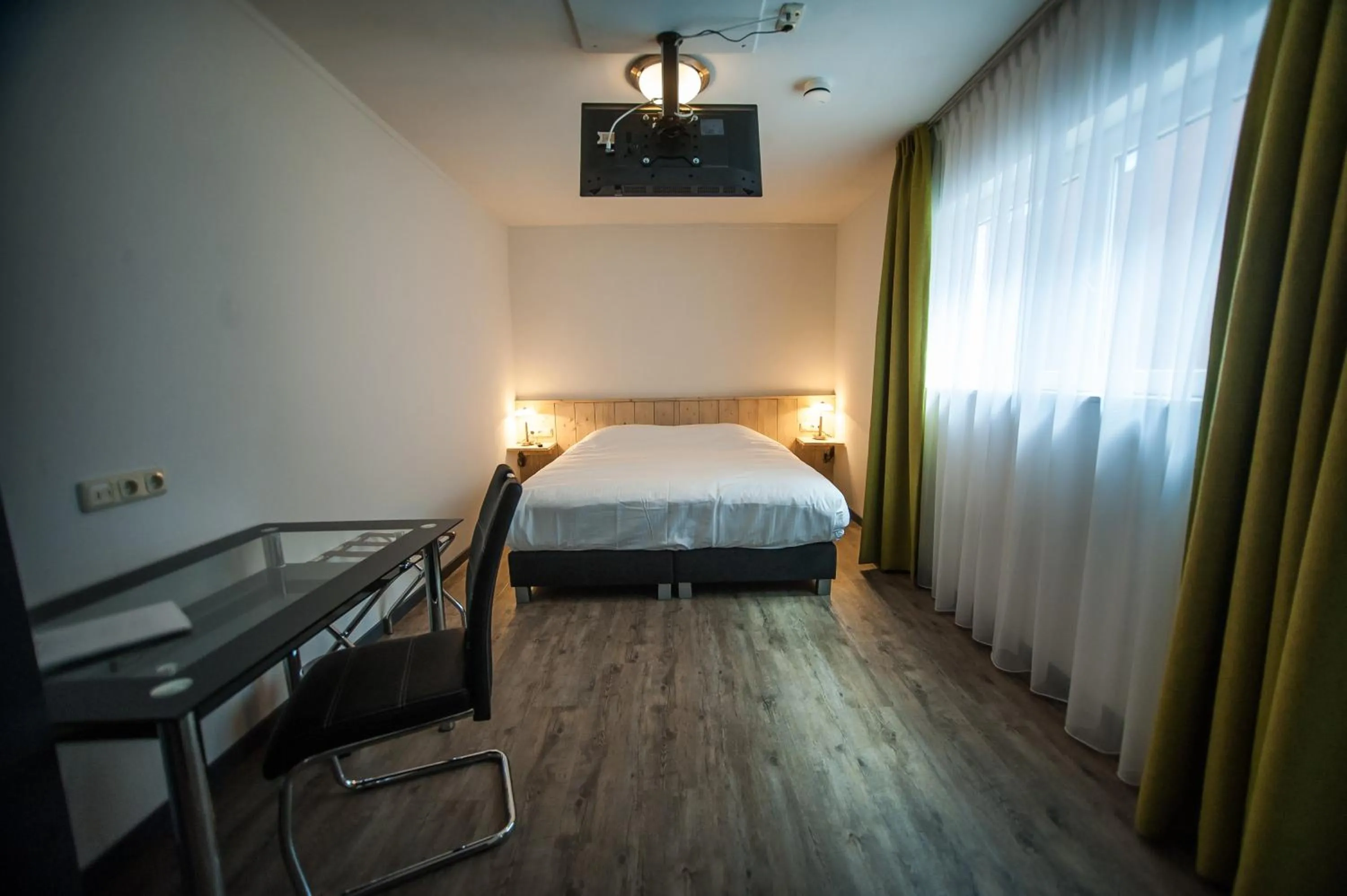 Bed in Hotel Taurus