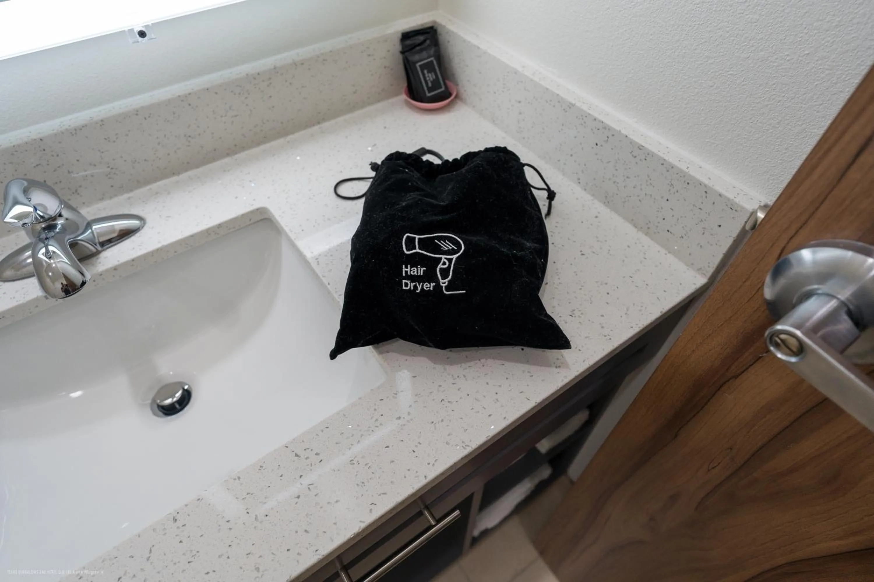 Bathroom in Texas Bungalows Hotel & Hotel Que at Lakeline Austin Cedar Park