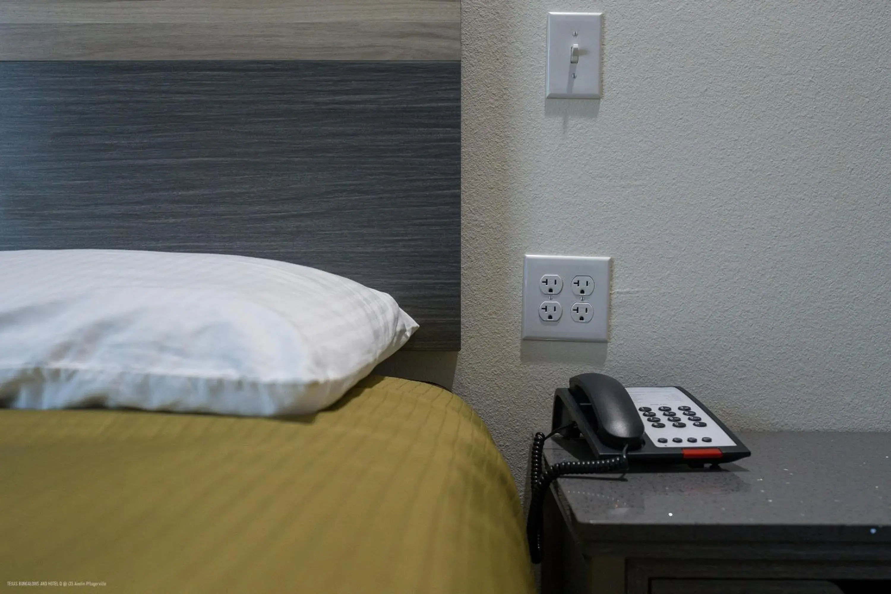 Bed in Texas Bungalows Hotel & Hotel Que at Lakeline Austin Cedar Park Bed in Texas Bungalows Hotel & Hotel Que at Lakeline Austin Cedar Park