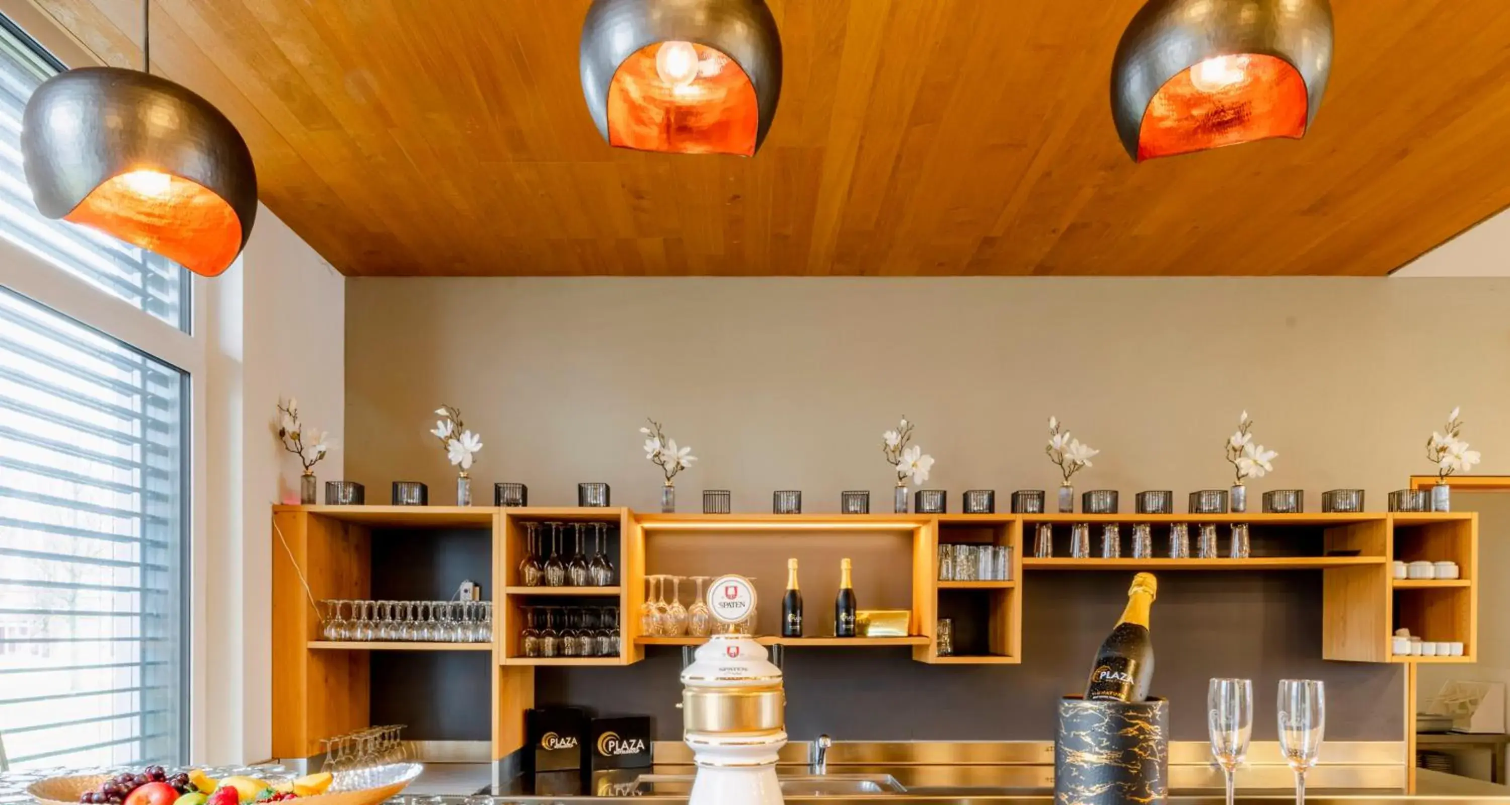 Lounge or bar in PLAZA INN Dachau - München Lounge or bar in PLAZA INN Dachau - München