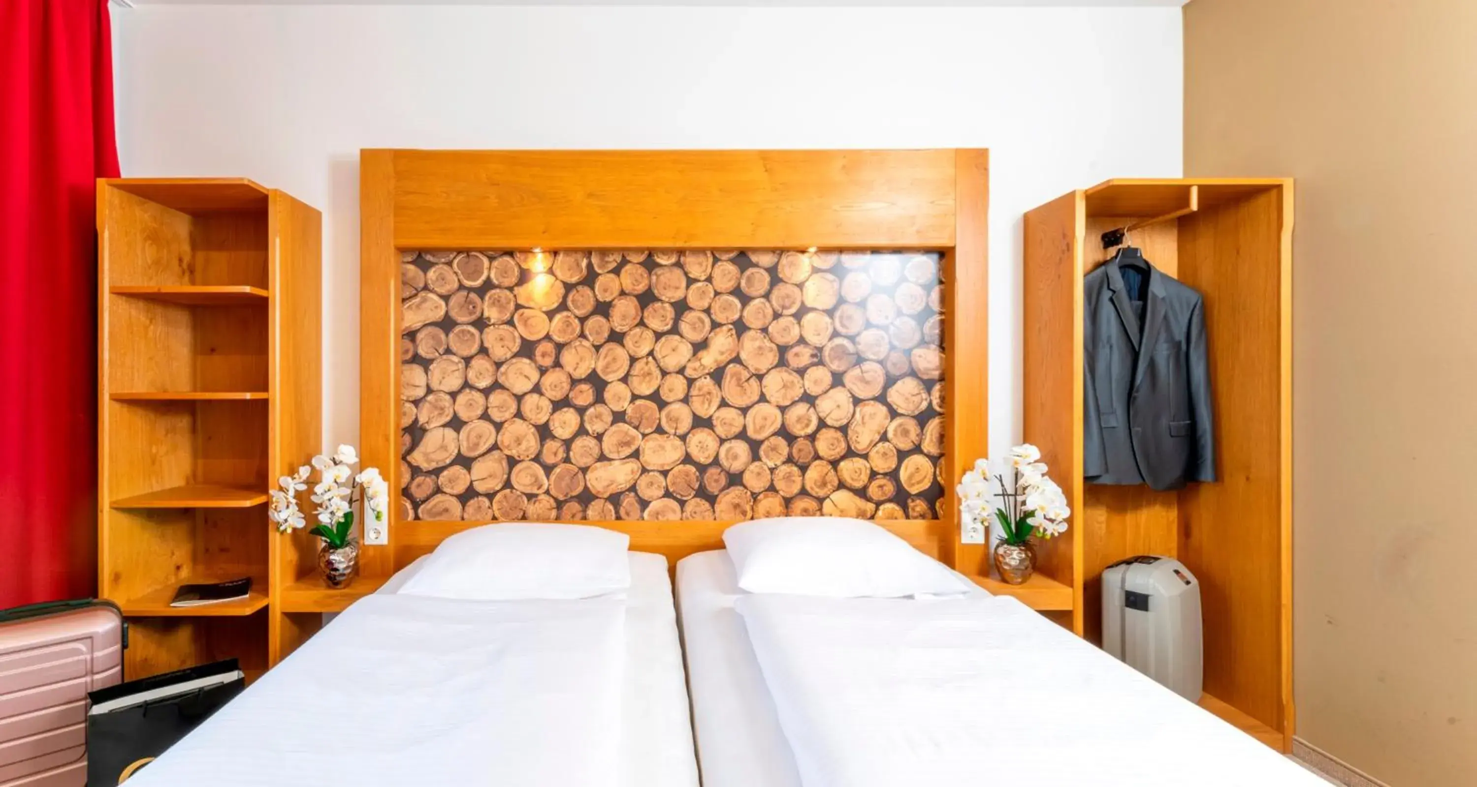 Bedroom, Bed in PLAZA INN Dachau - München Bedroom, Bed in PLAZA INN Dachau - München