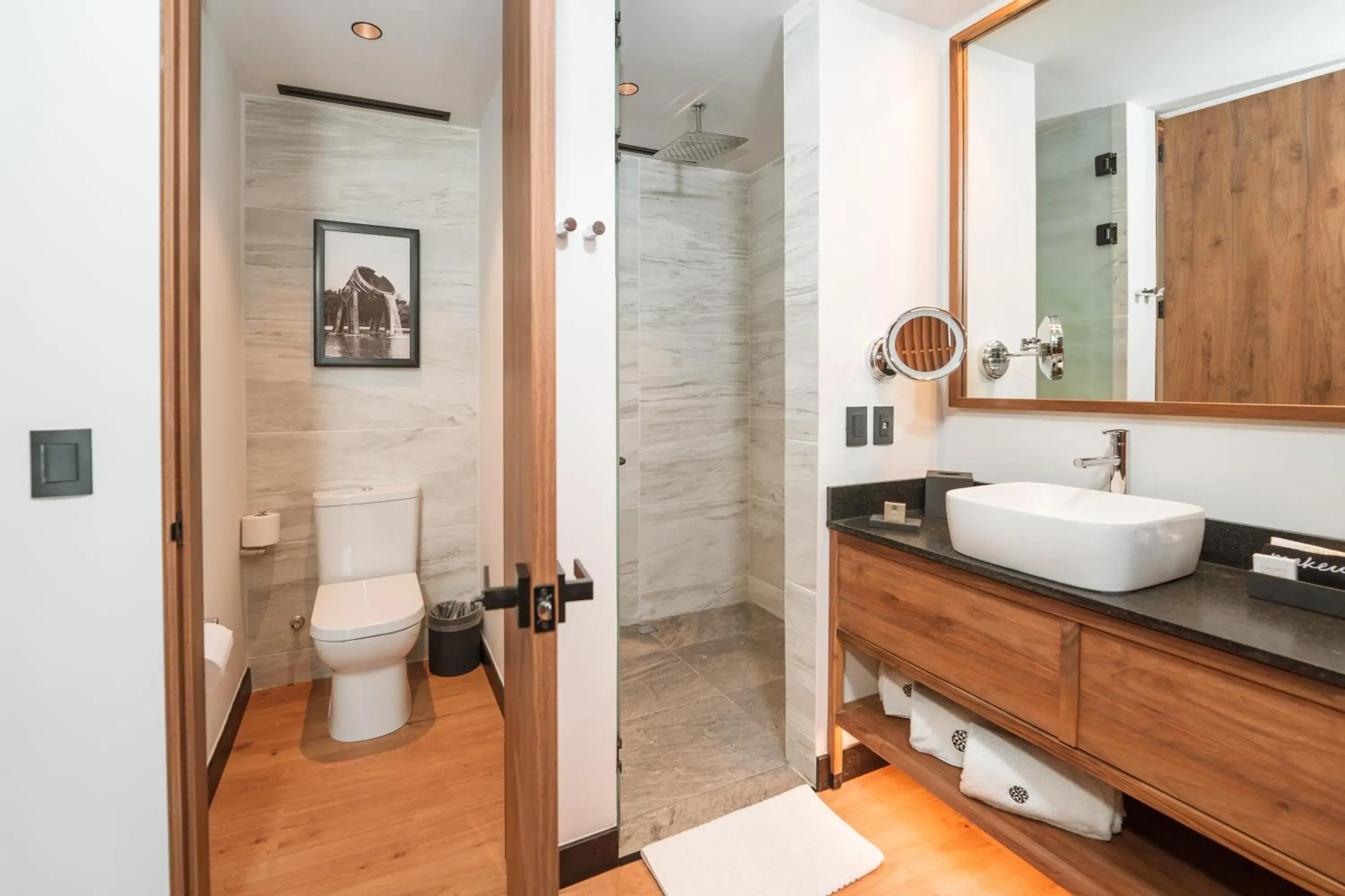 Brisas Business Club King in Galeria Plaza Leon Brisas Business Club King in Galeria Plaza Leon