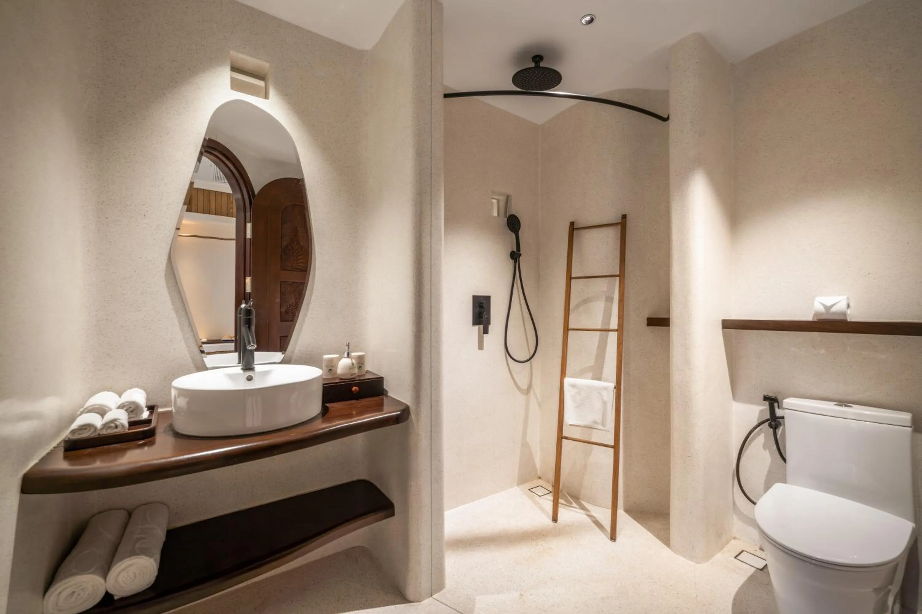 Bathroom in Saha Casa Boutique Hotel Da Nang