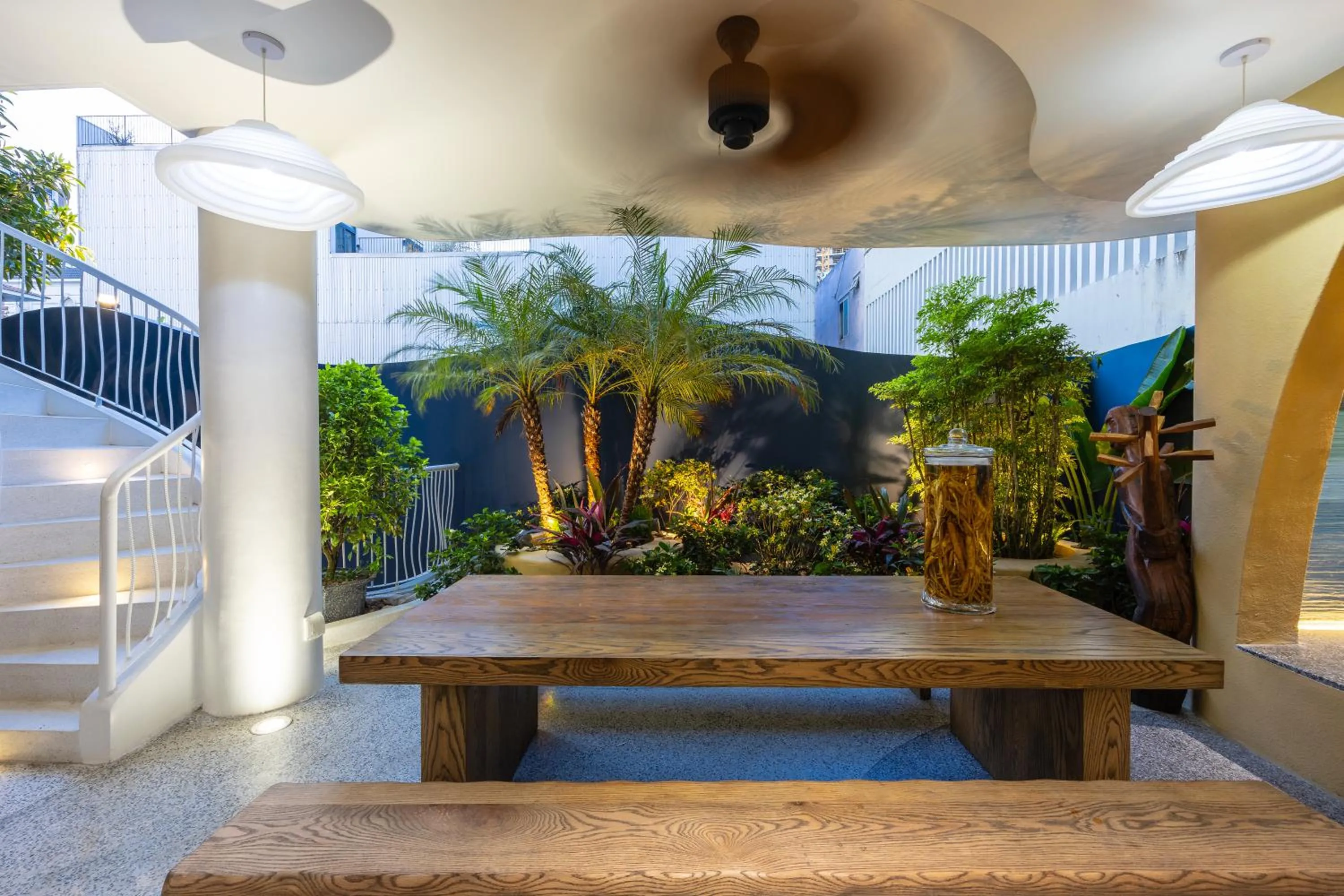 Restaurant/places to eat in Saha Casa Boutique Hotel Da Nang
