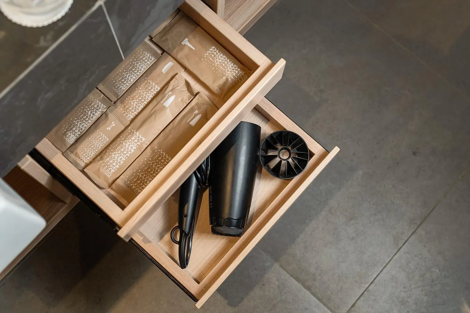 Bathroom in 1O1 STYLE Yogyakarta Malioboro