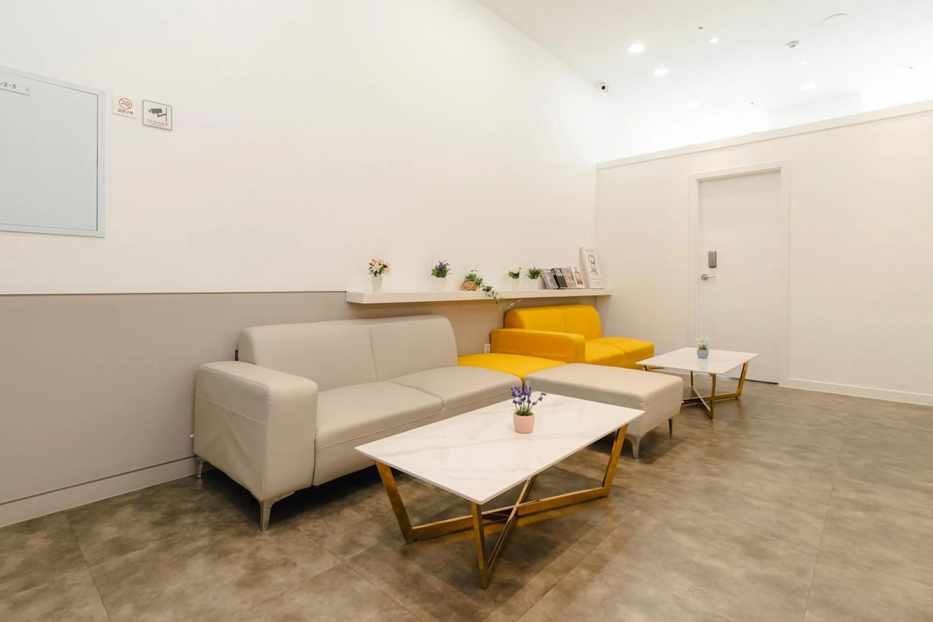 Lounge or bar in SR Hotel Yeongjong