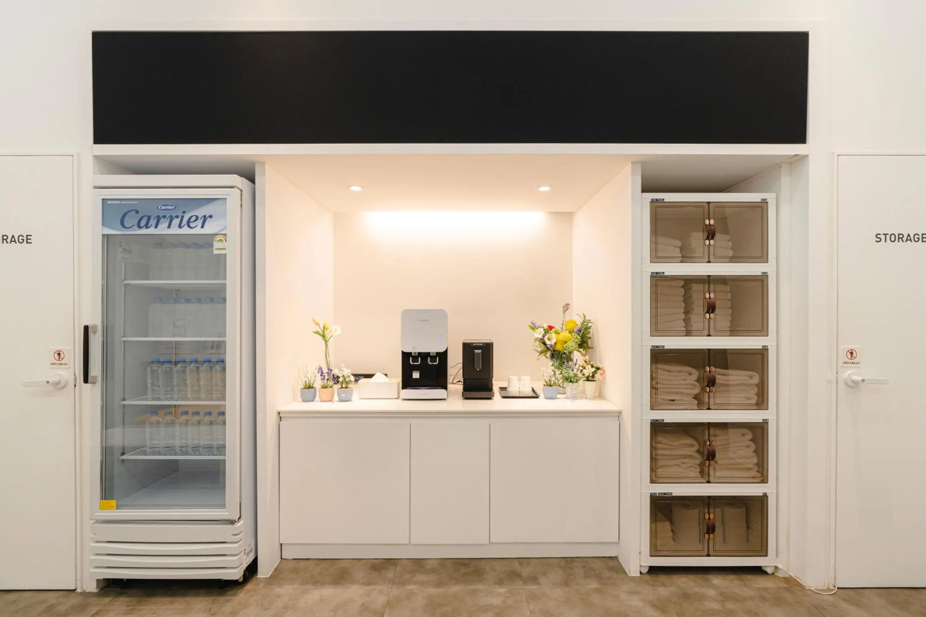 Communal lounge/ TV room in SR Hotel Yeongjong