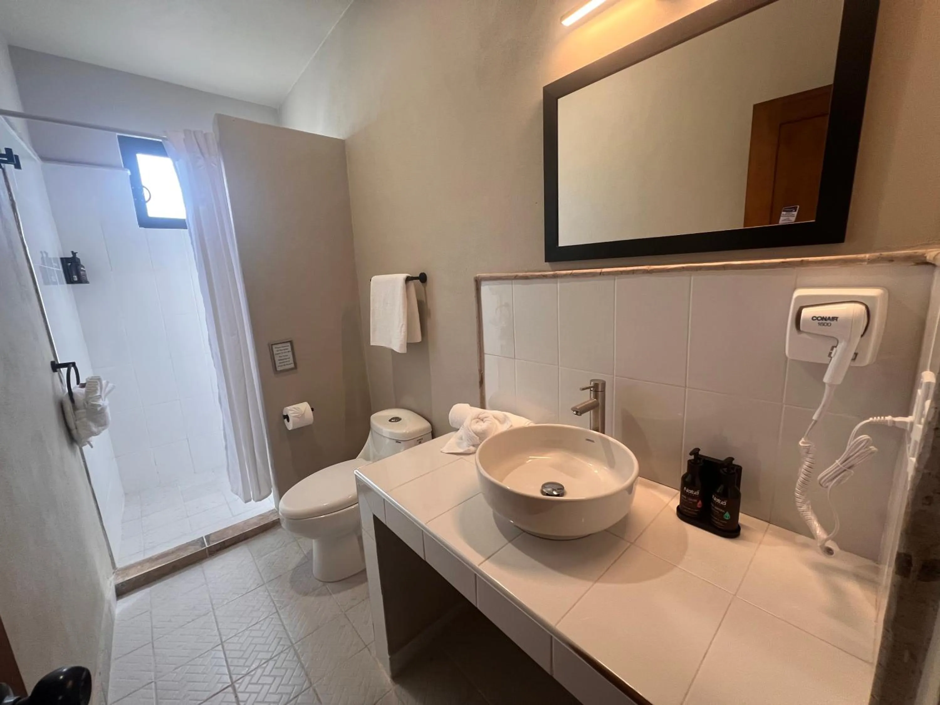 Bathroom in Hotel 1697 Loreto