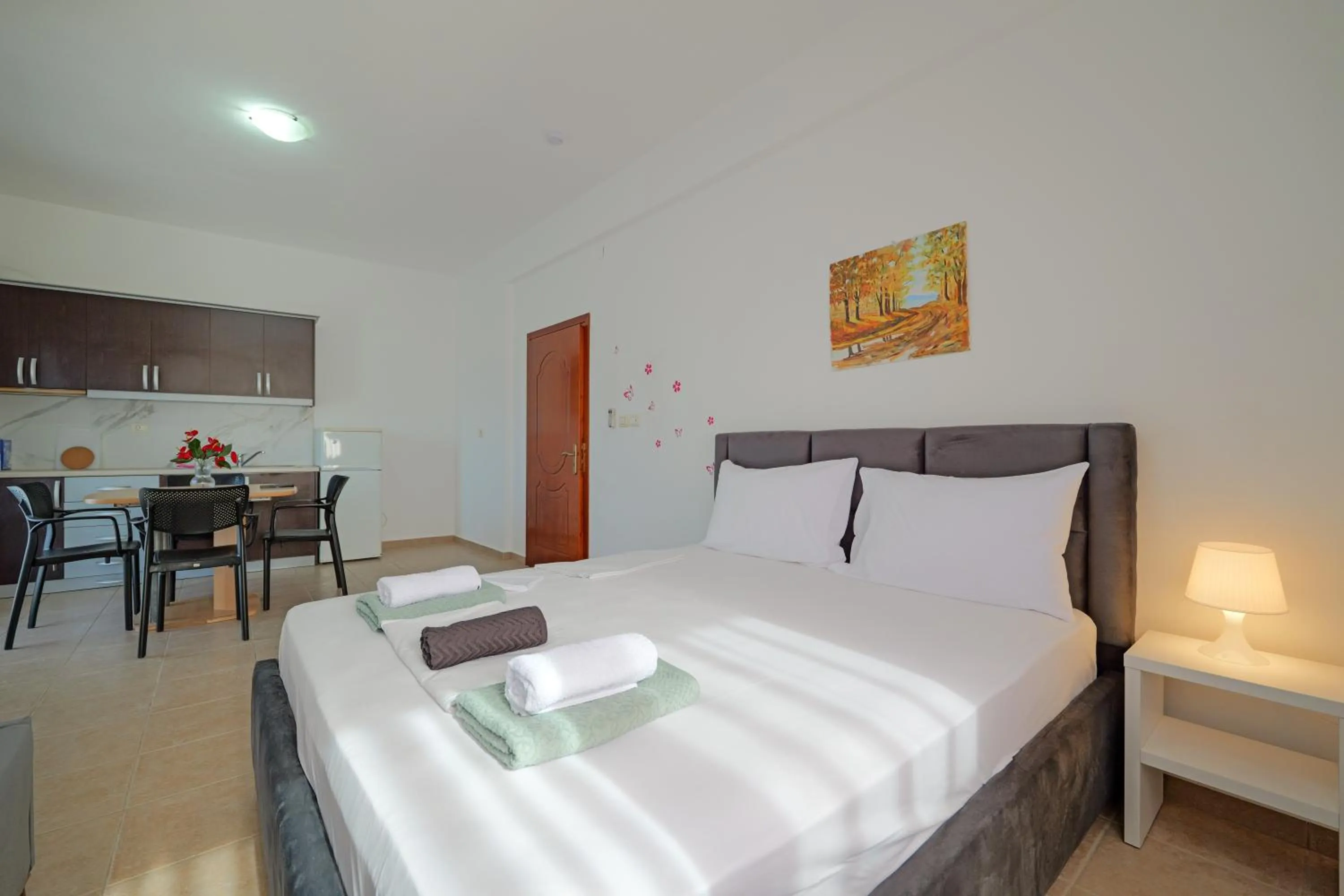 Photo of the whole room, Bed in Central Garden Sofia 1- Free Parking