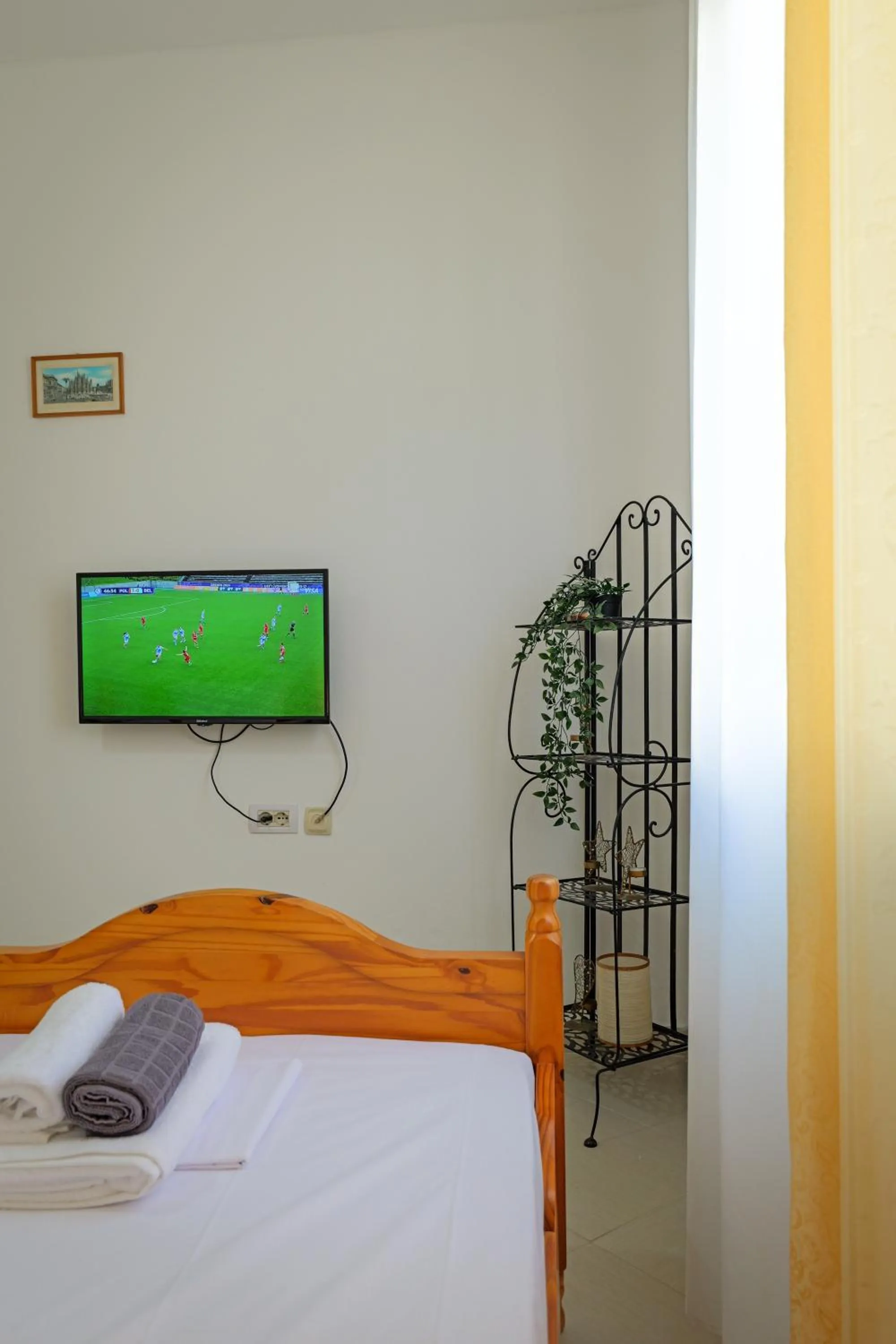 TV and multimedia, Bed in Central Garden Sofia 1- Free Parking